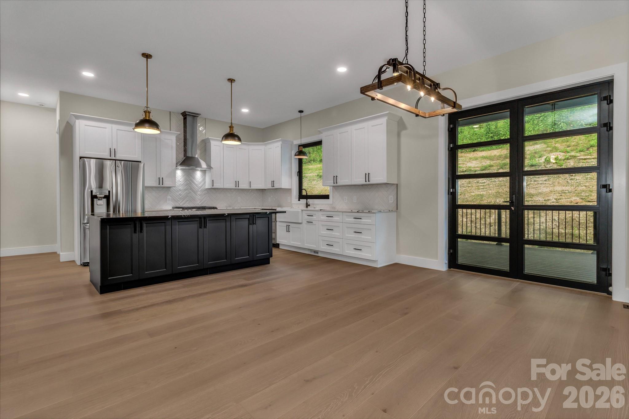 63 Winding Ridge Road — Fairview