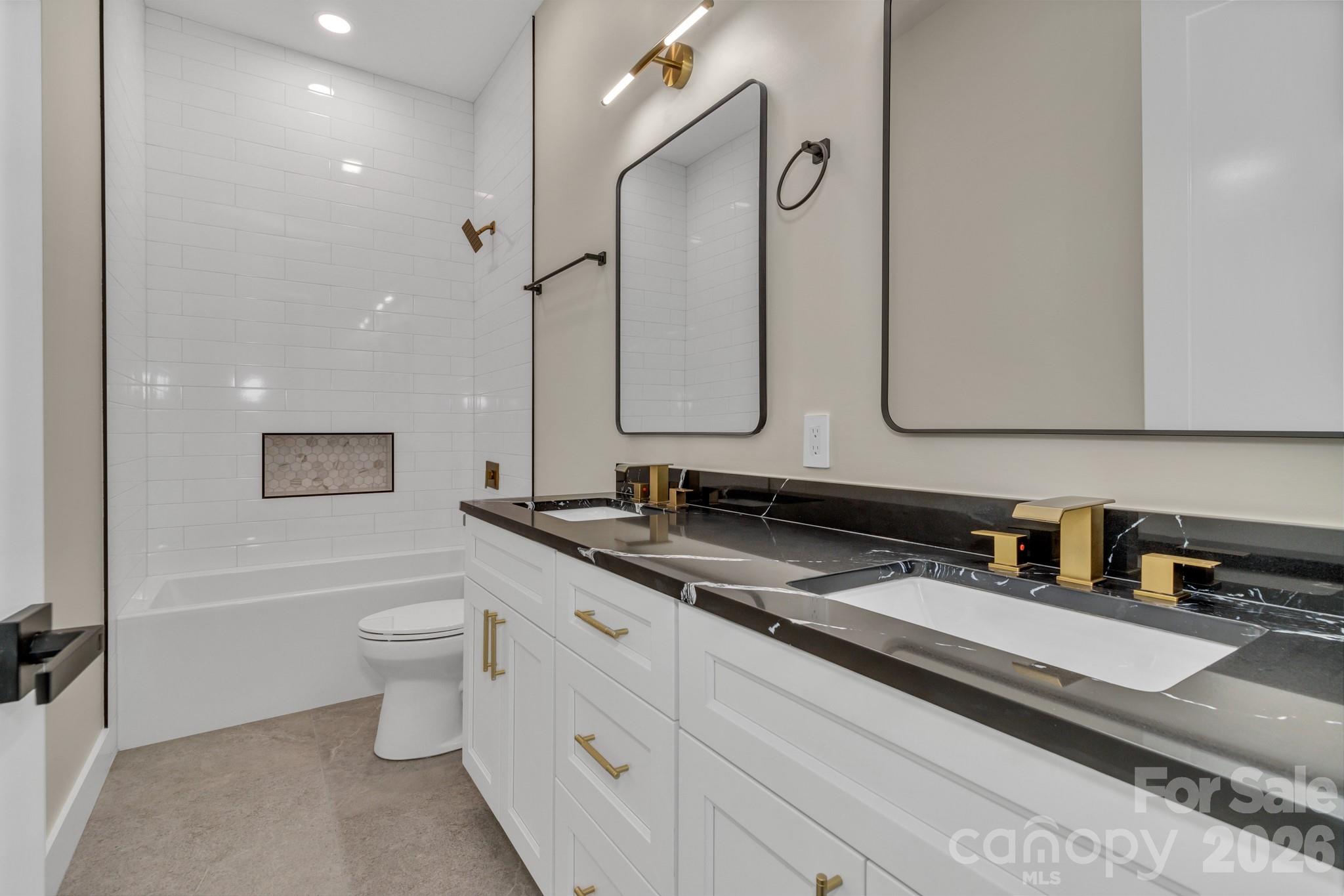 63 Winding Ridge Road — Fairview