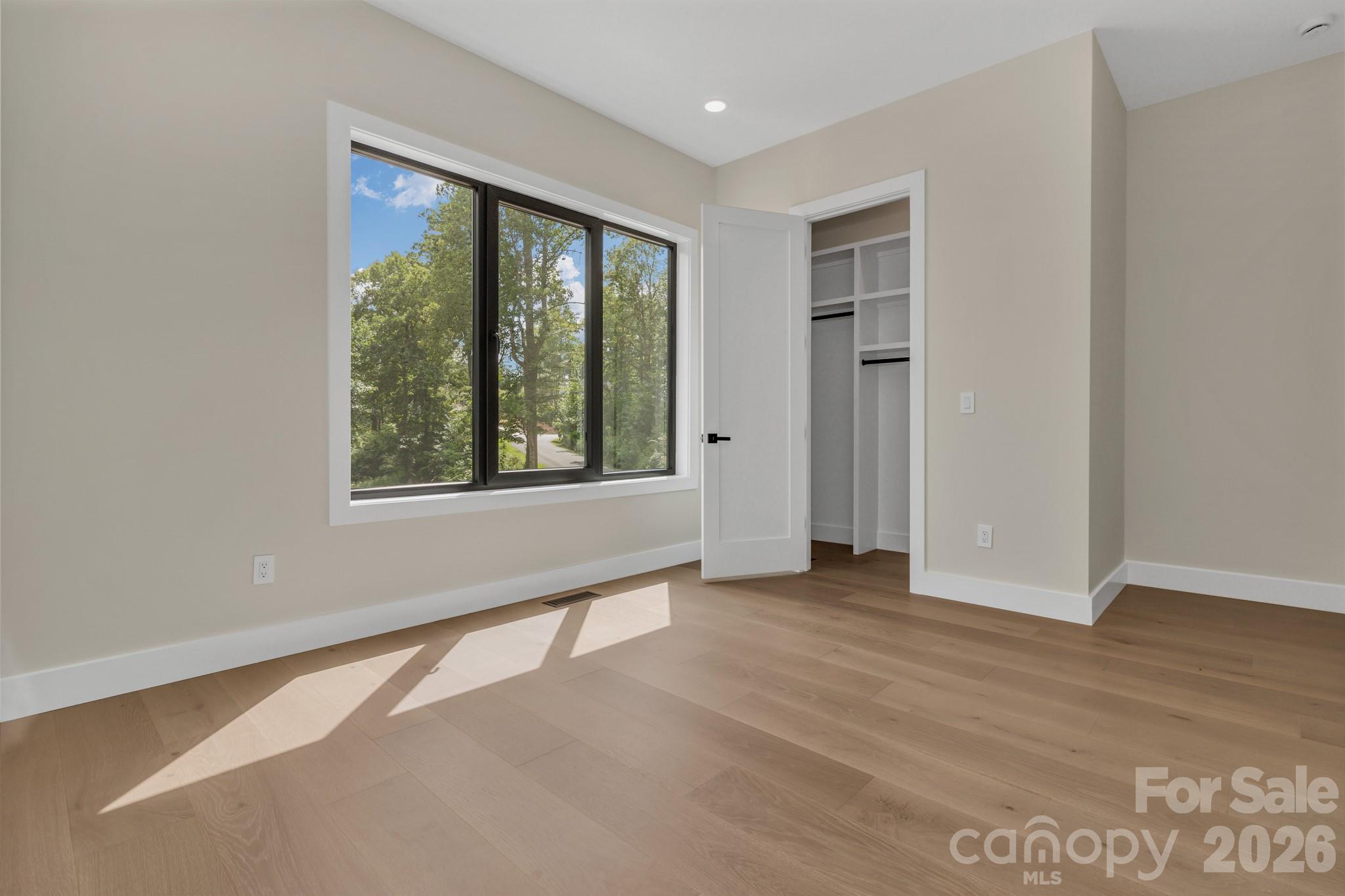 63 Winding Ridge Road — Fairview