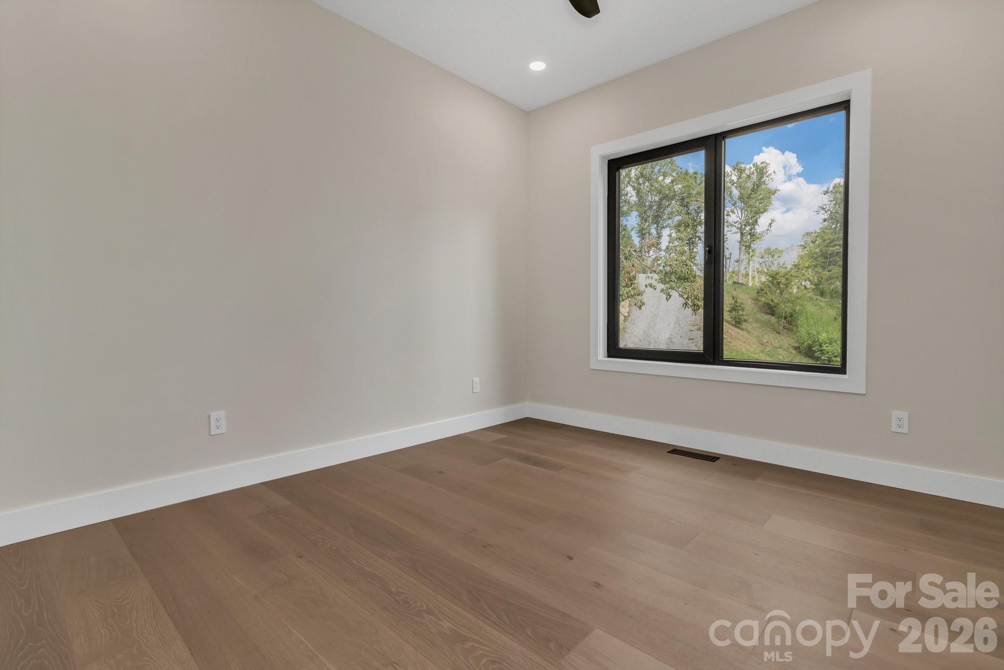 63 Winding Ridge Road — Fairview