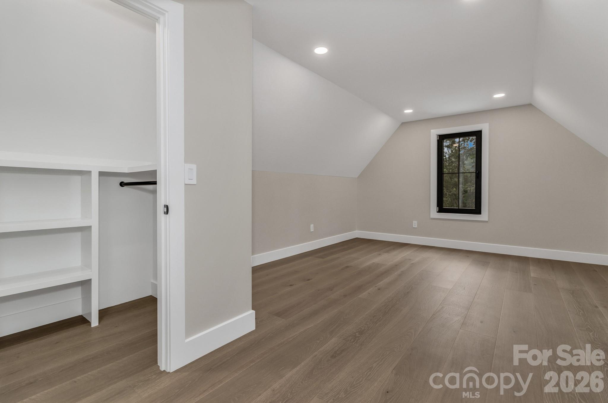 63 Winding Ridge Road — Fairview