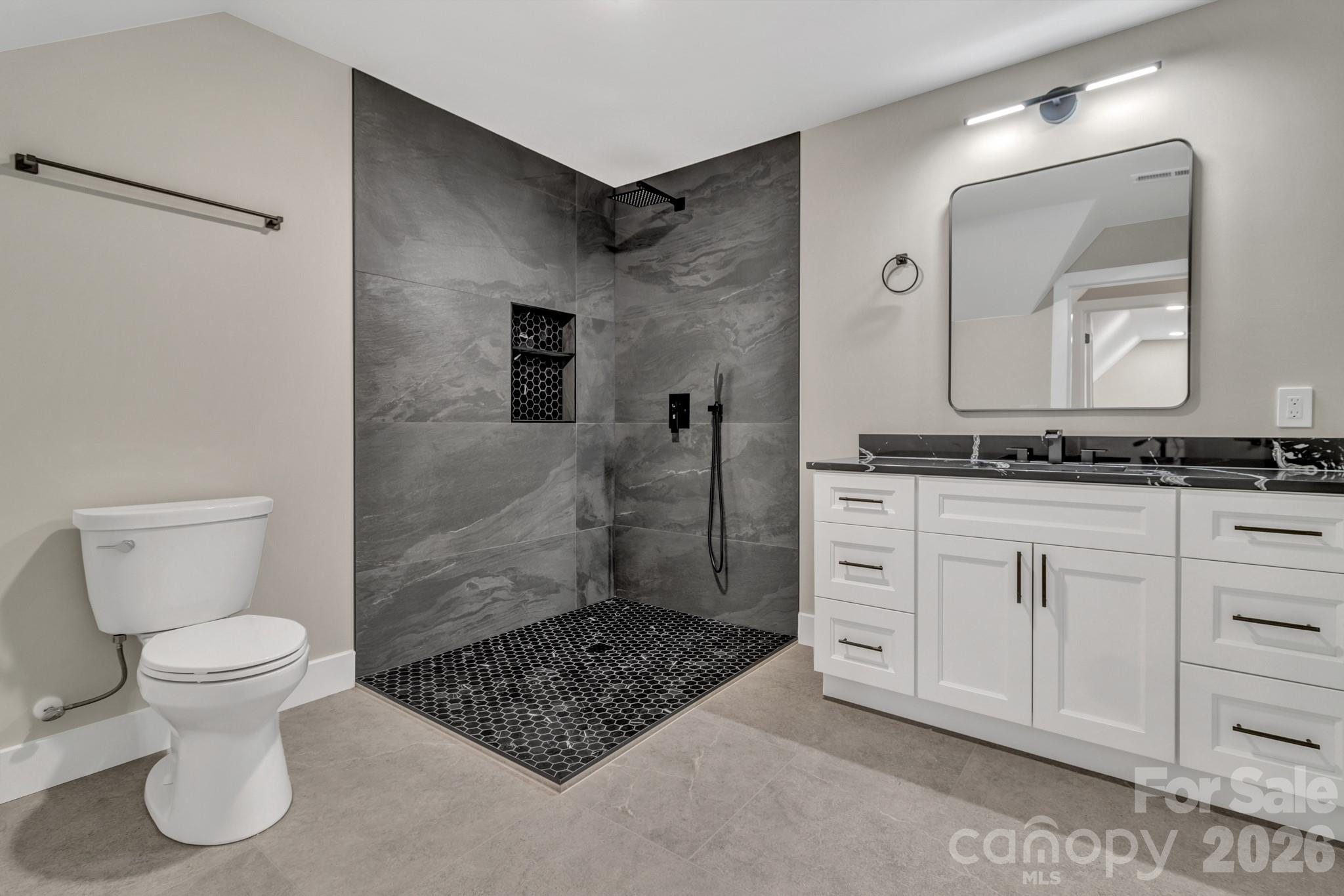 63 Winding Ridge Road — Fairview