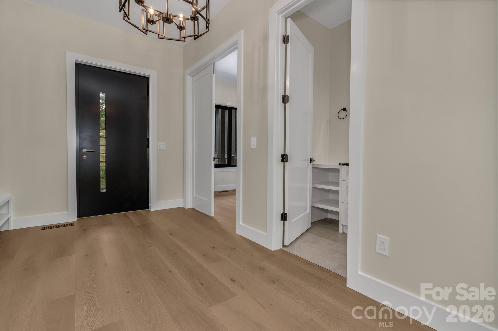 63 Winding Ridge Road — Fairview