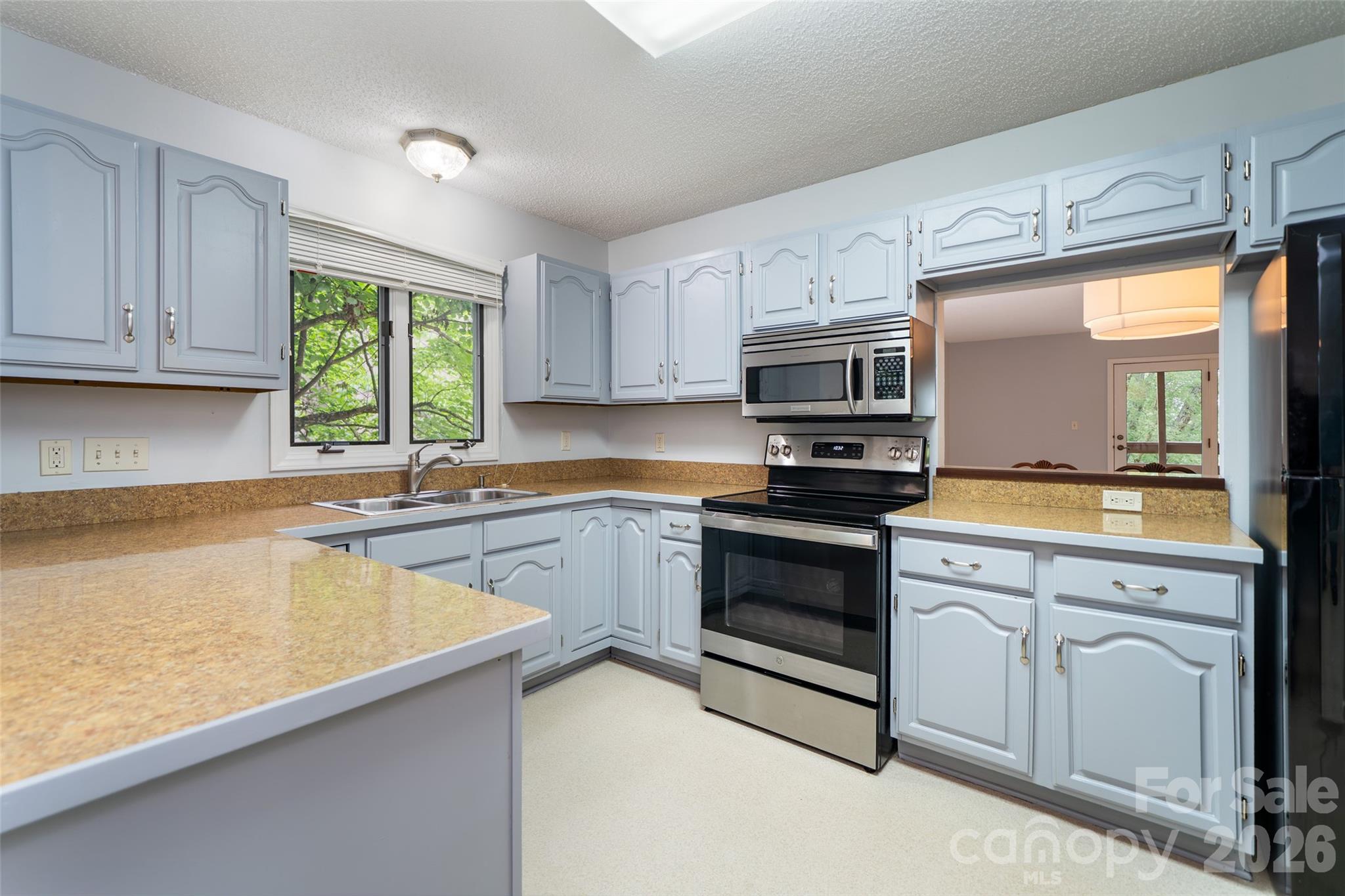 305 Piney Mountain Drive #D-1 — Asheville