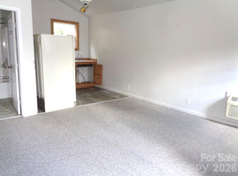 47 Integrity Mountain Road — Otto