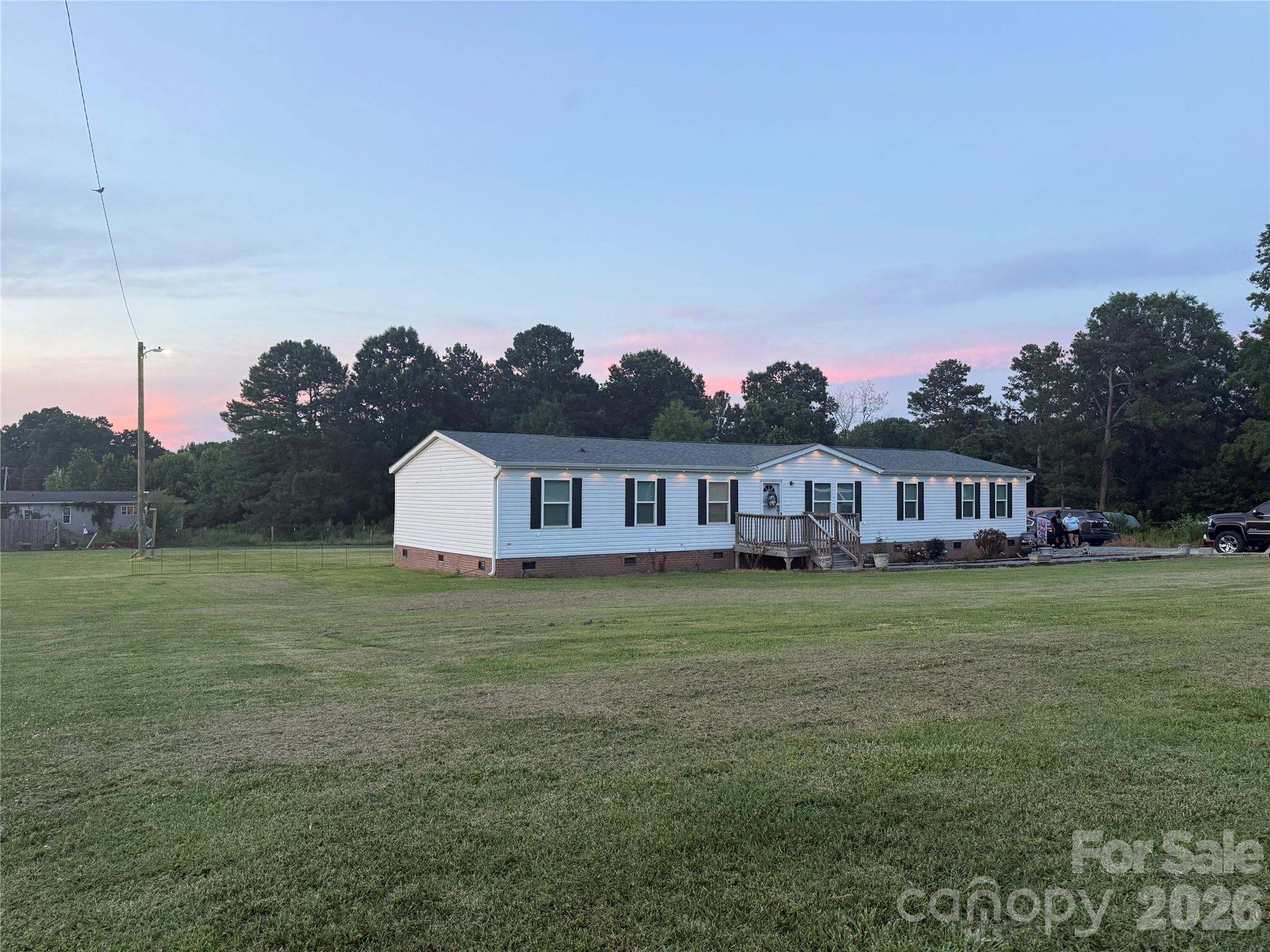 4421 Canal Road — Marshville