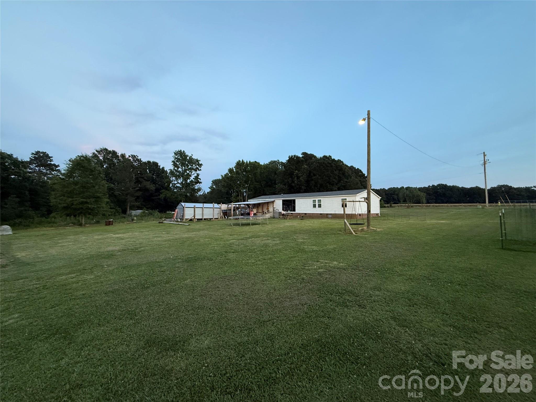 4421 Canal Road — Marshville