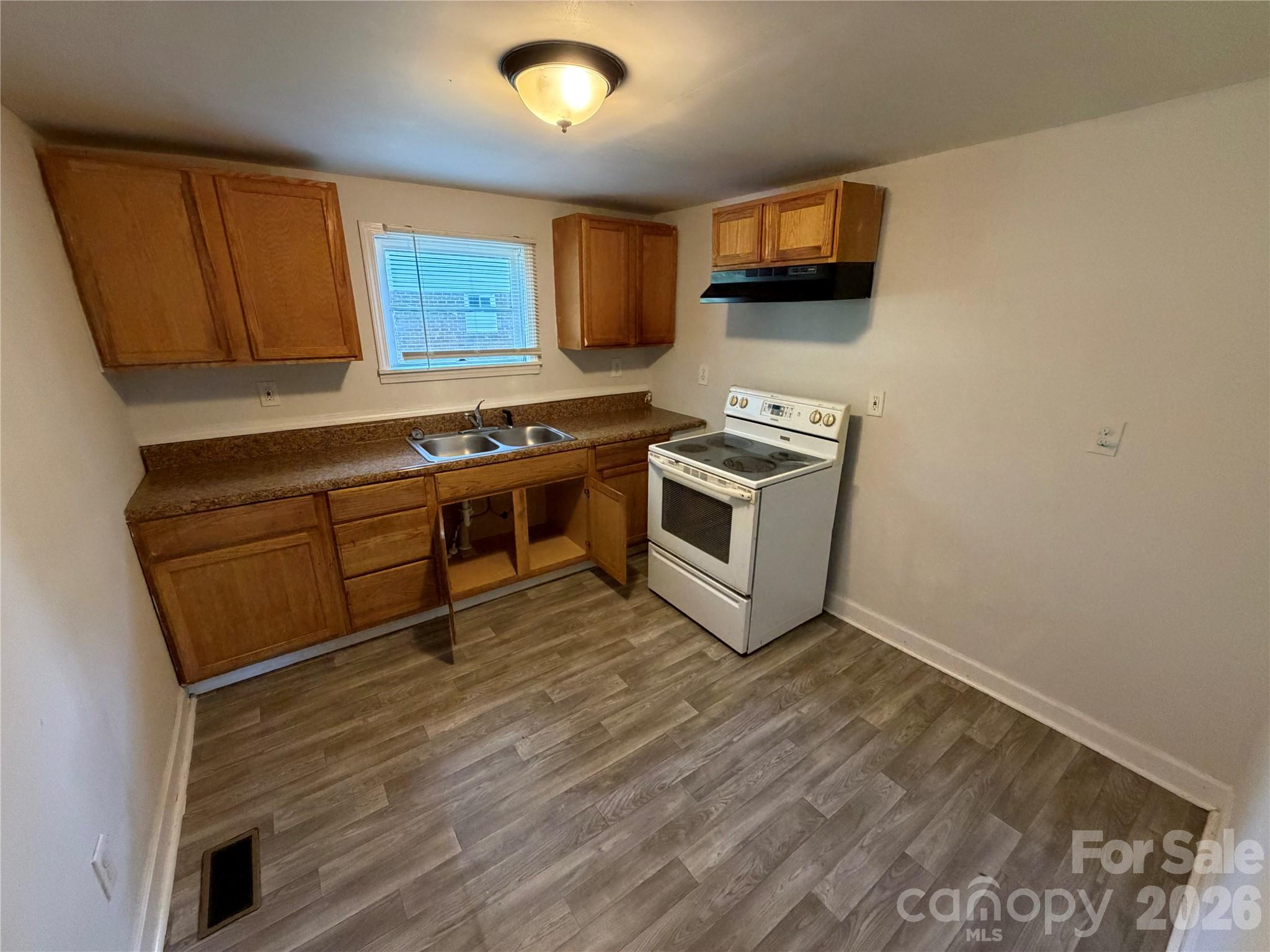 9235 Kendall Drive — Charlotte