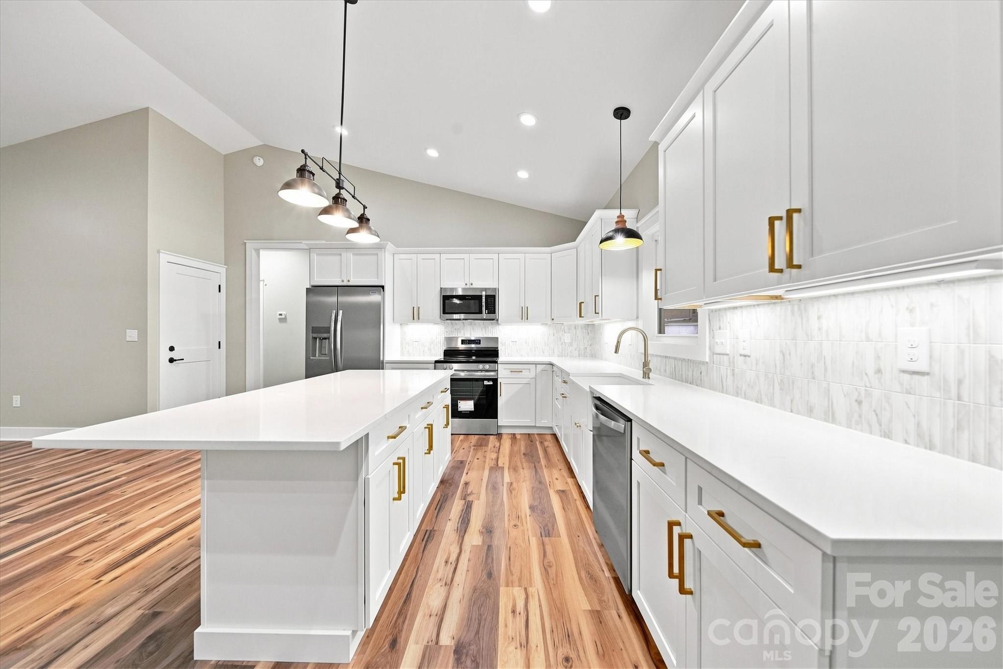 2578 Polo Lane — Maiden