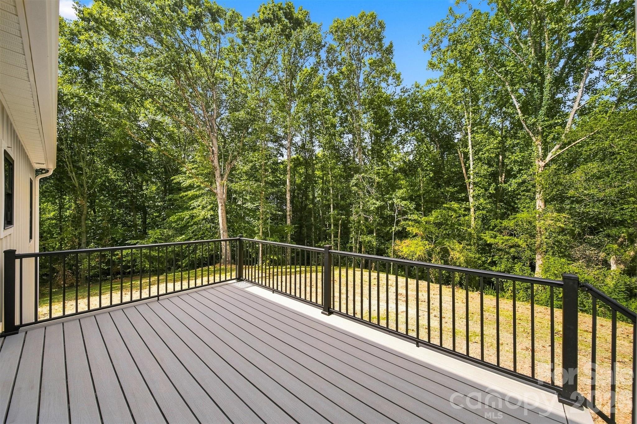 2578 Polo Lane — Maiden