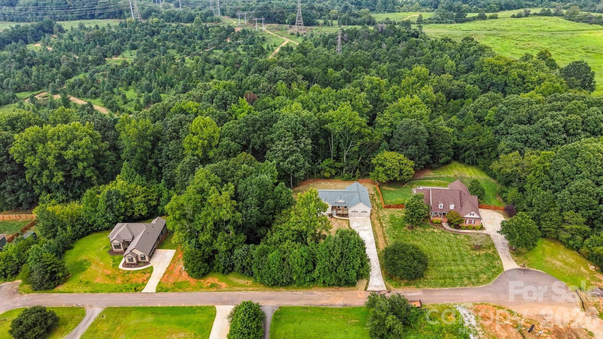 2578 Polo Lane — Maiden