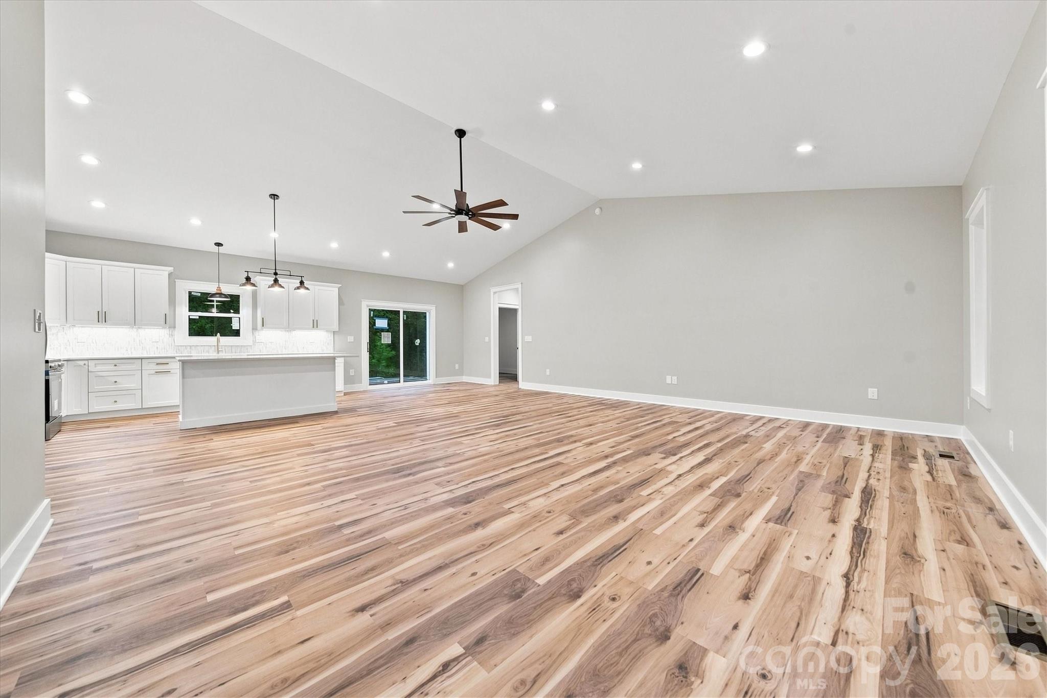 2578 Polo Lane — Maiden