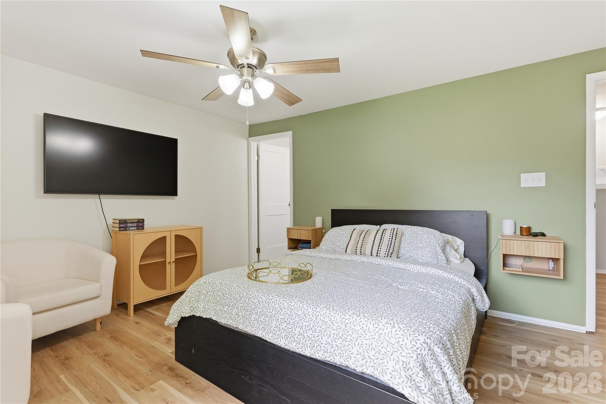 8208 Knights Bridge Road — Charlotte