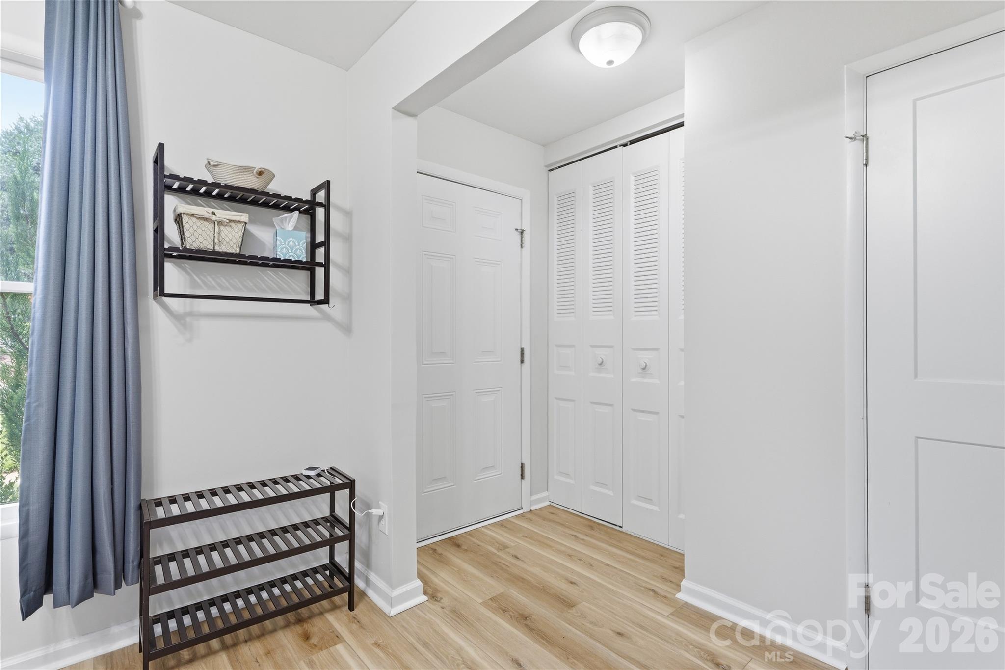 8208 Knights Bridge Road — Charlotte