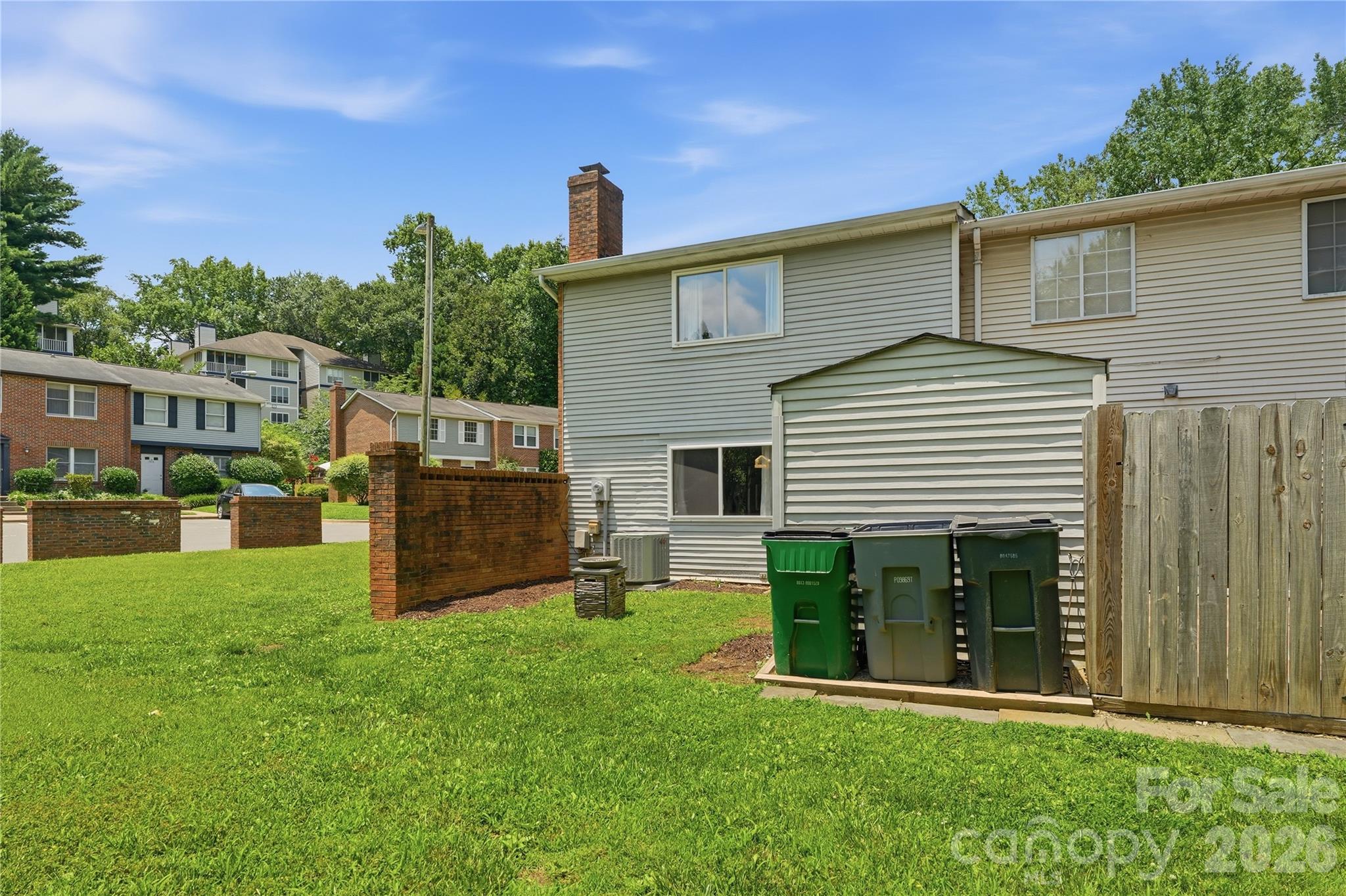 8208 Knights Bridge Road — Charlotte