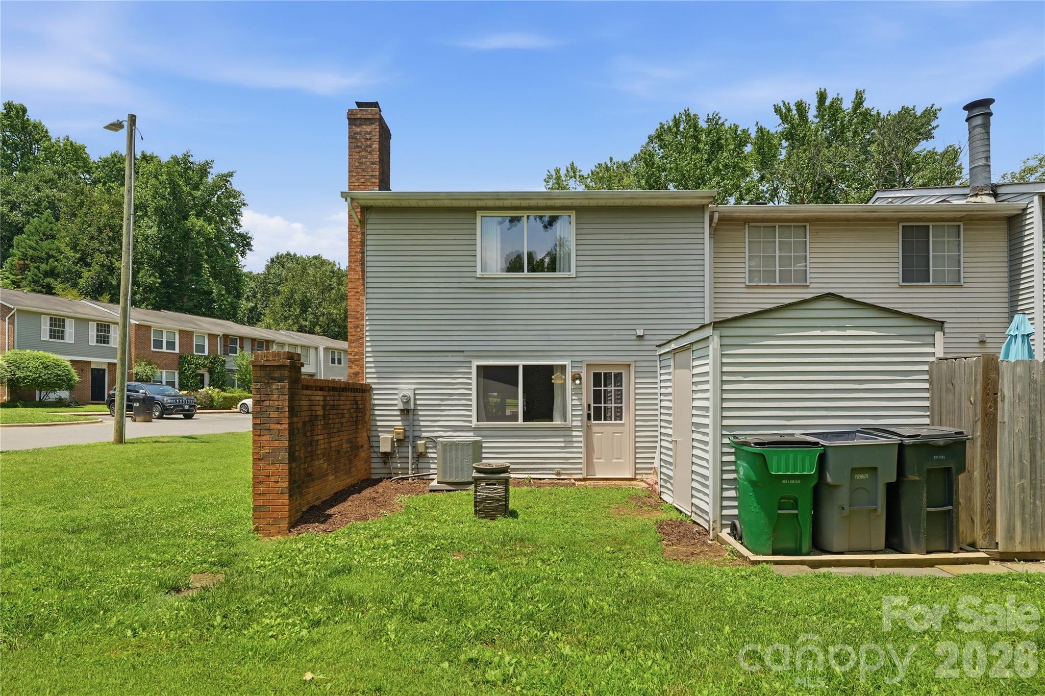 8208 Knights Bridge Road — Charlotte