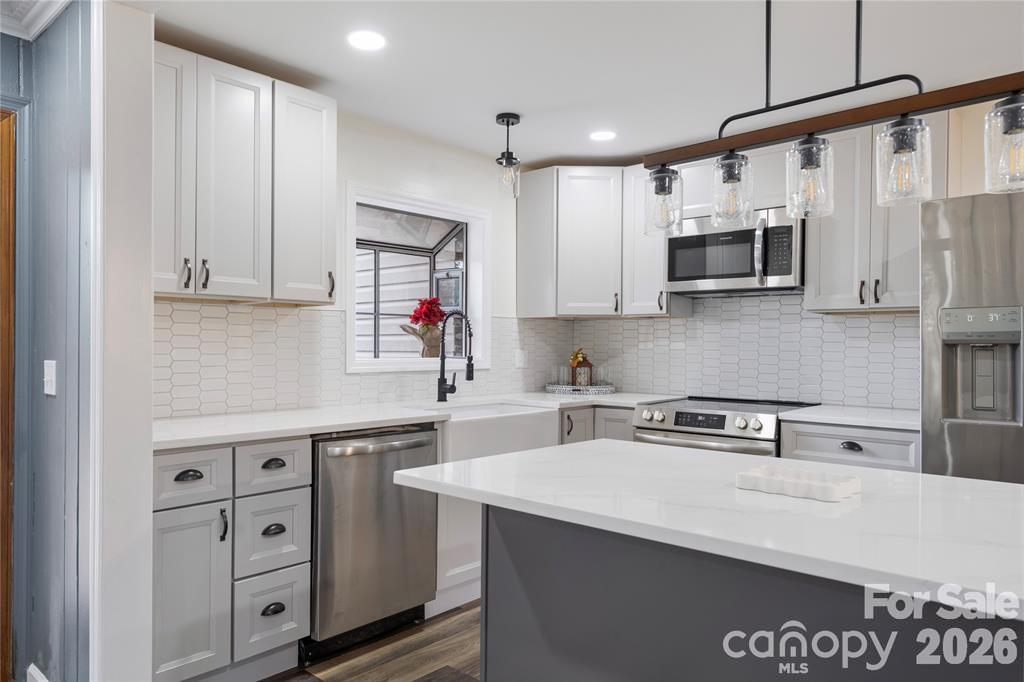 203 Ewing Drive — Belmont