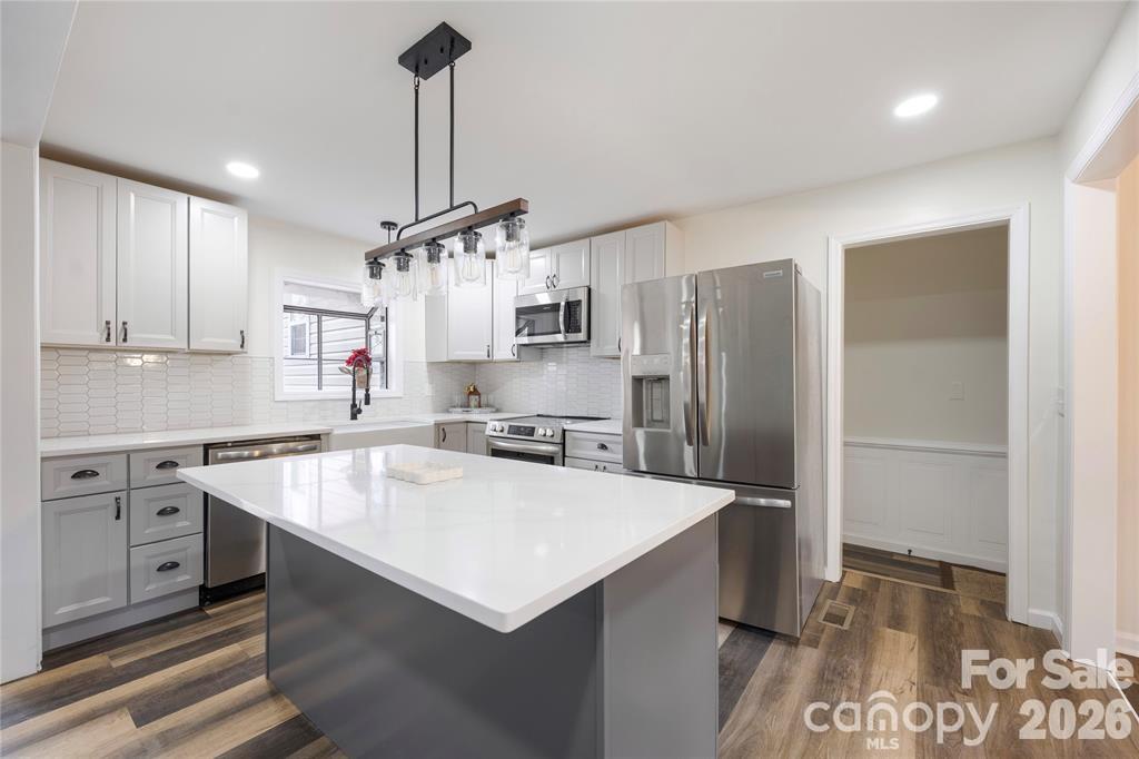 203 Ewing Drive — Belmont