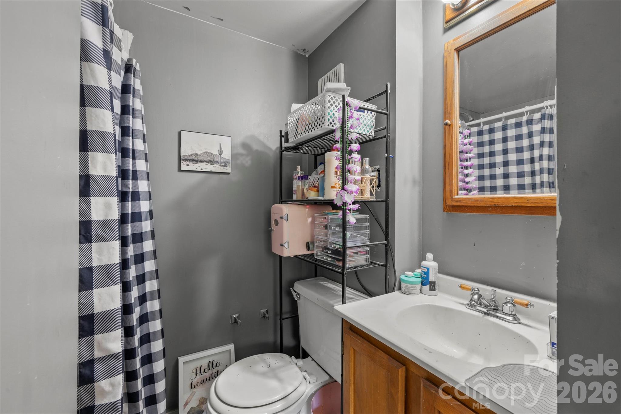 2269 Lee Roy Lane — Lenoir