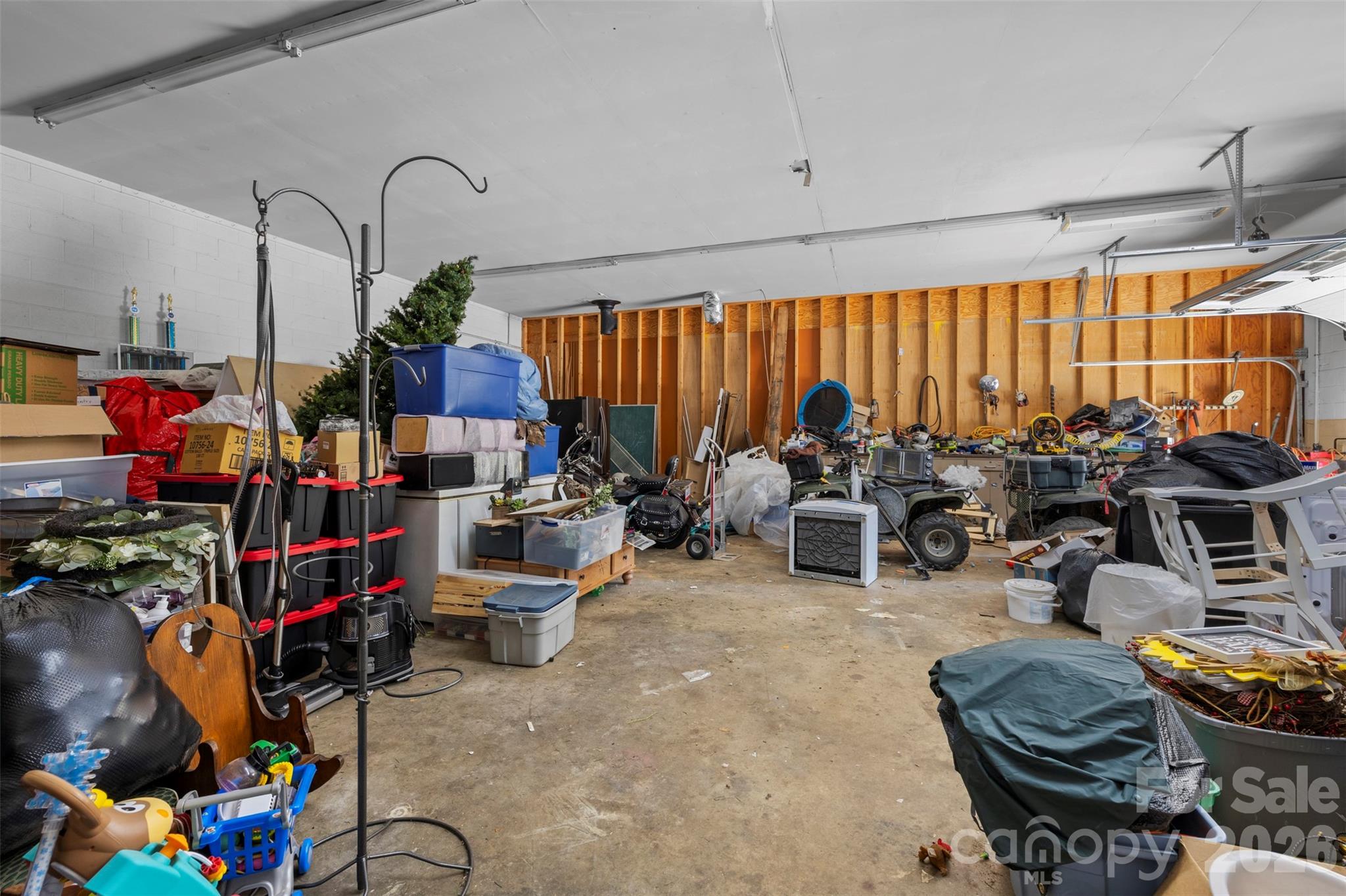 2269 Lee Roy Lane — Lenoir