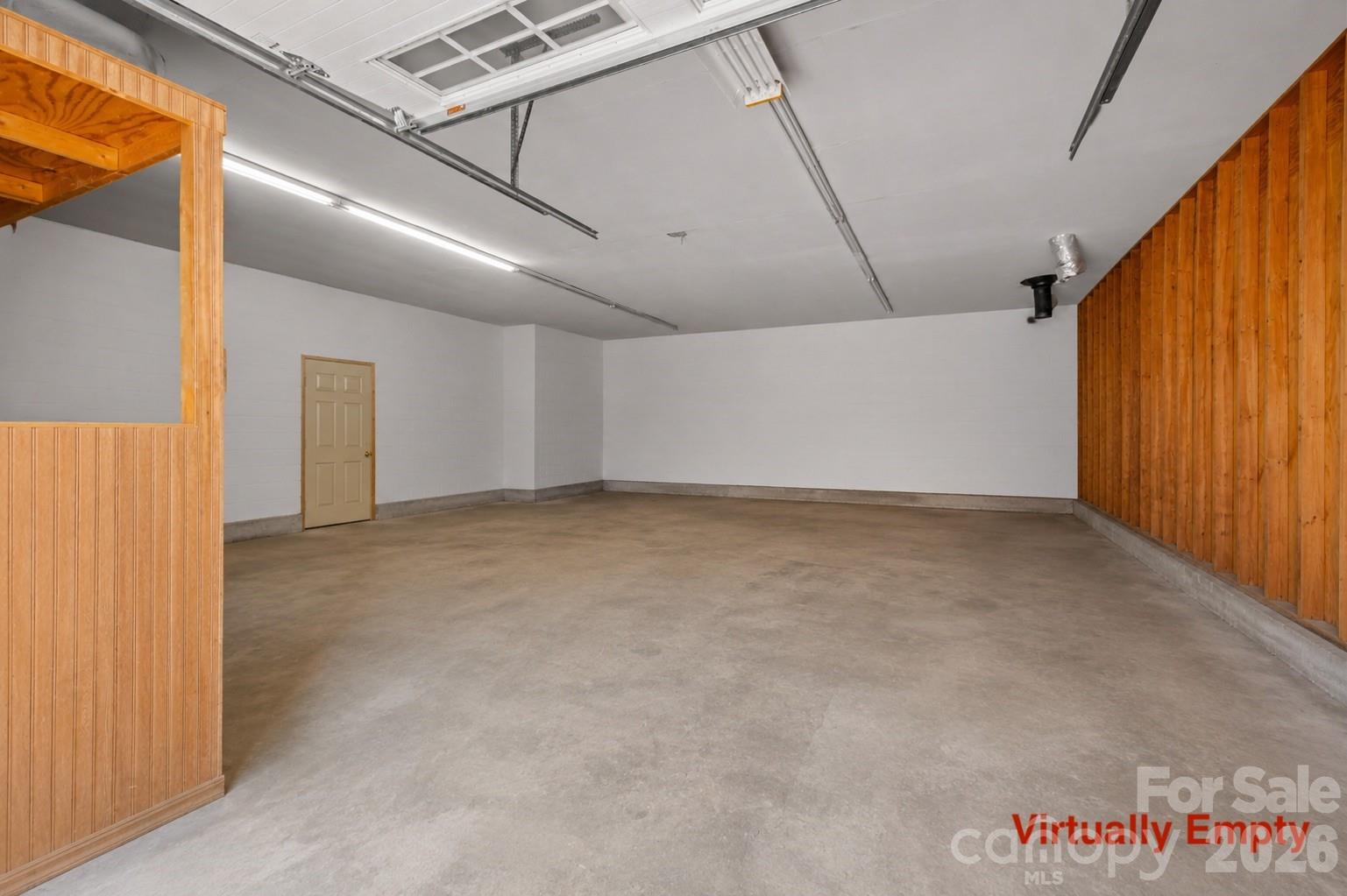 2269 Lee Roy Lane — Lenoir