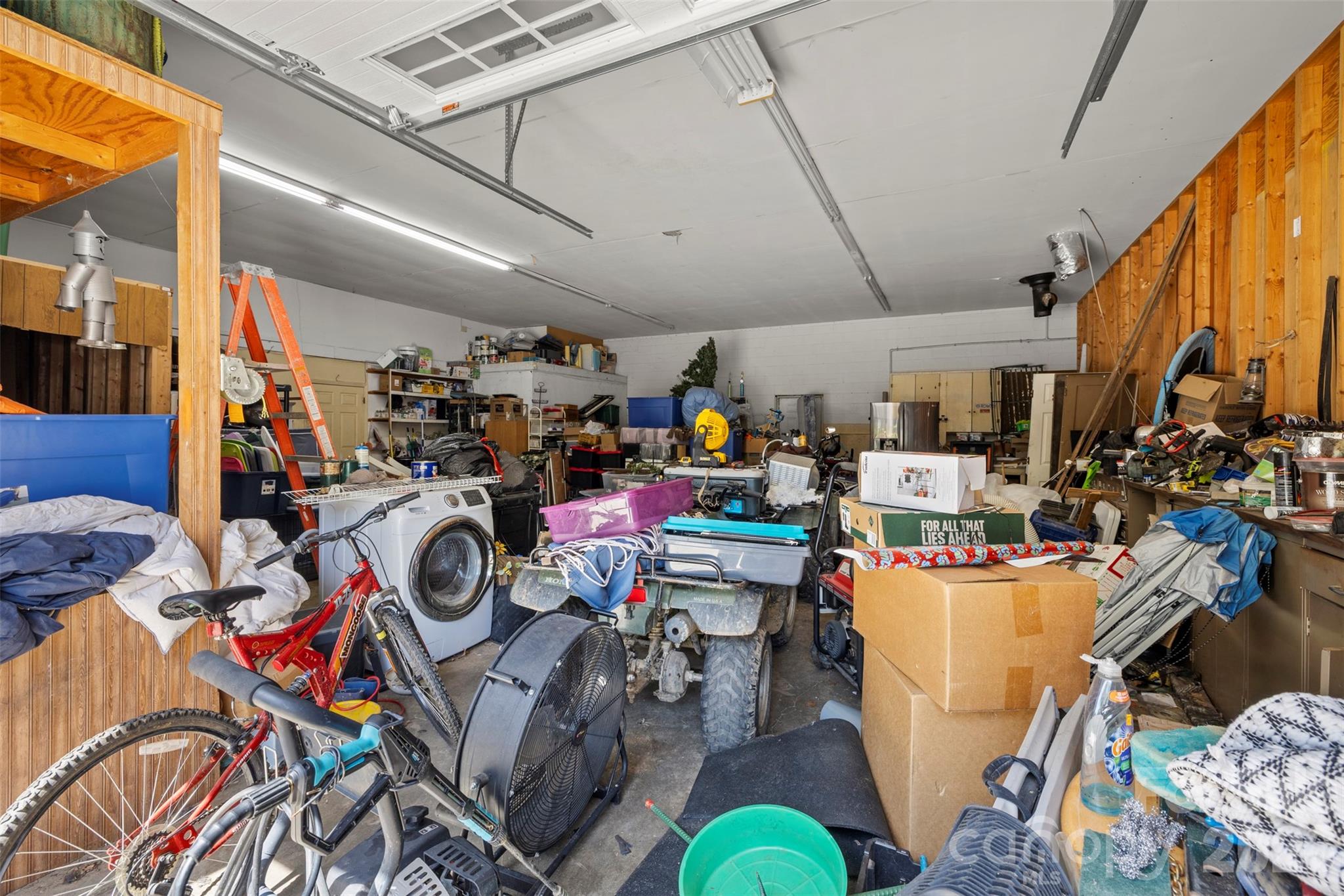 2269 Lee Roy Lane — Lenoir