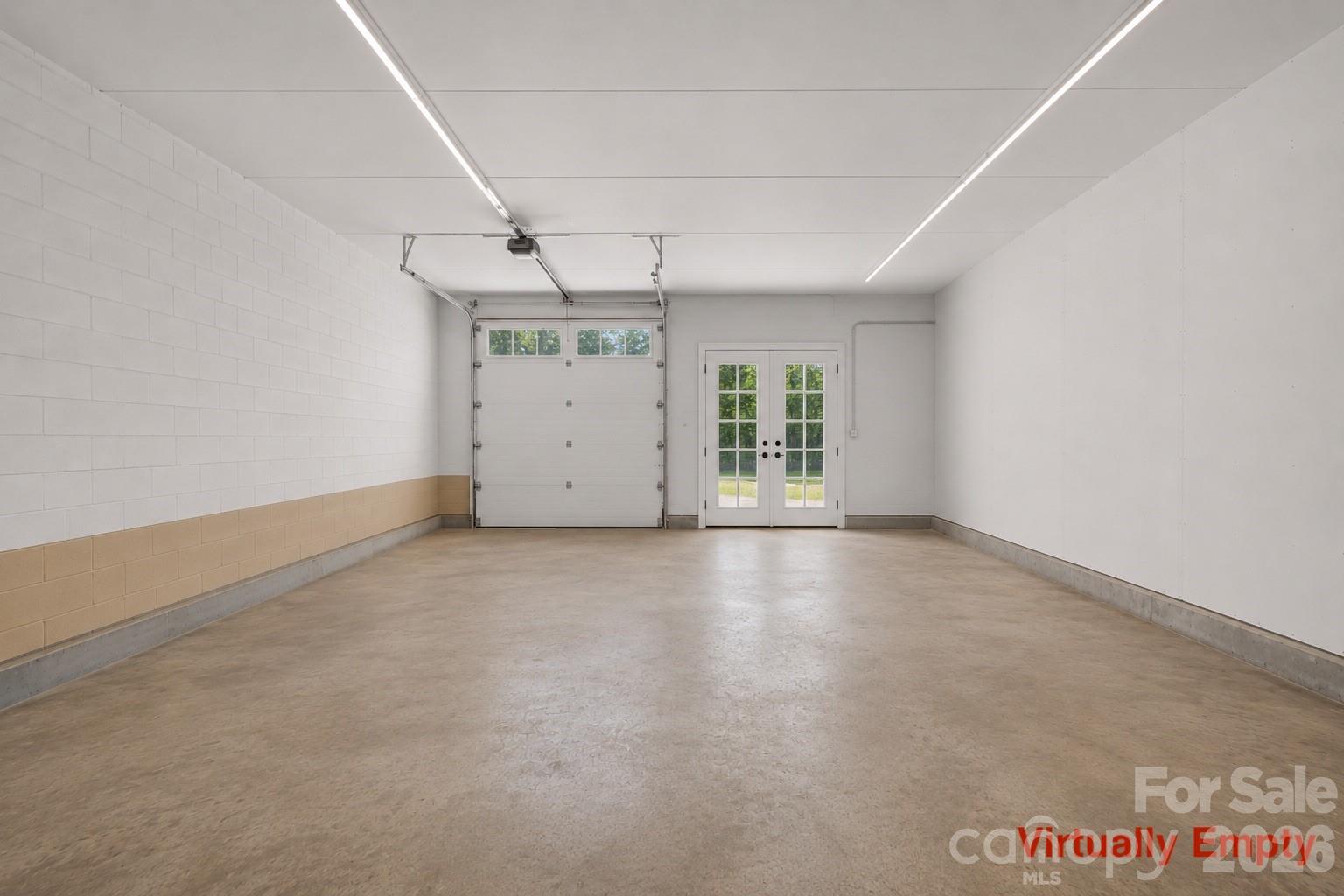 2269 Lee Roy Lane — Lenoir