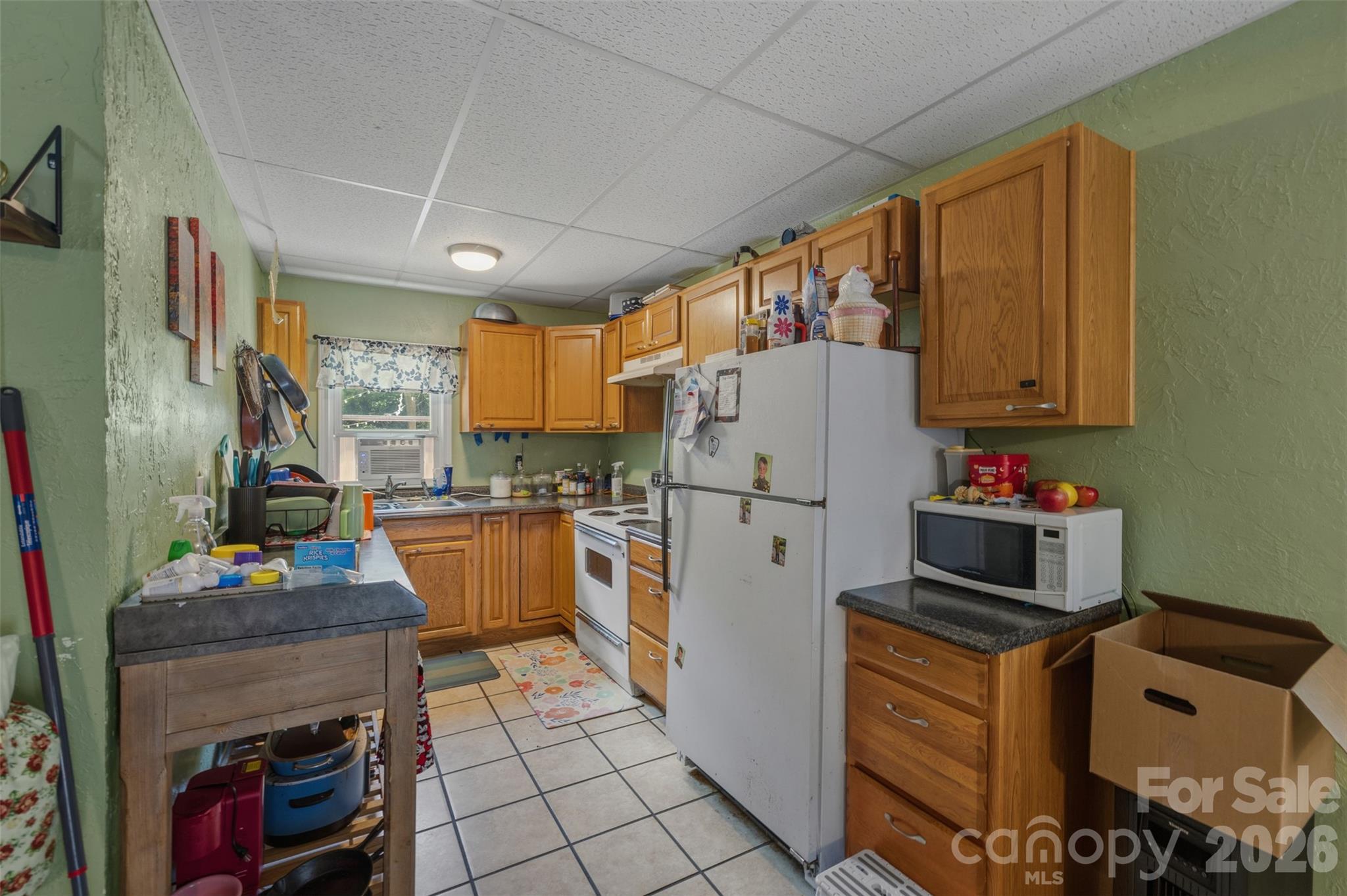 2269 Lee Roy Lane — Lenoir