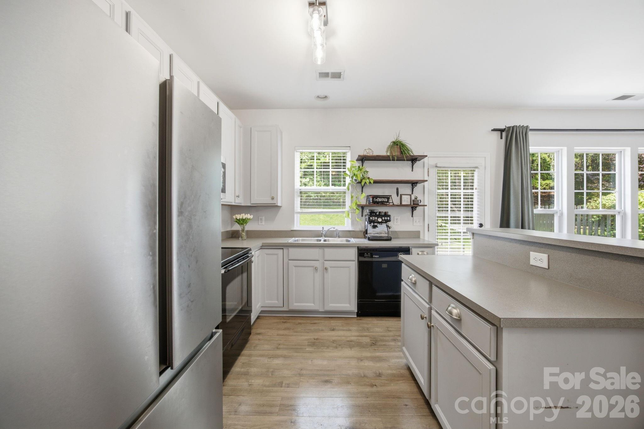 9511 Long Hill Drive — Charlotte