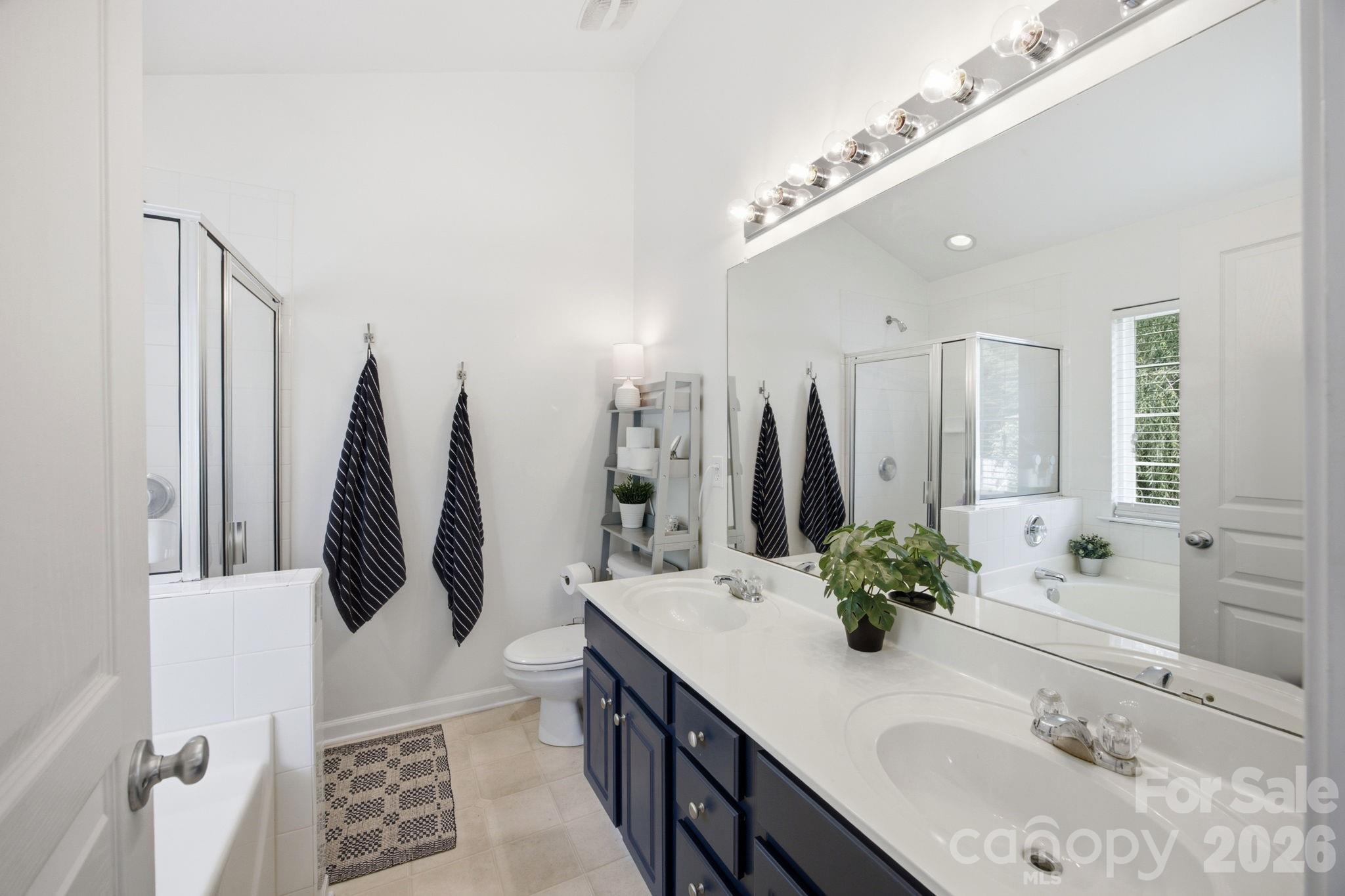 9511 Long Hill Drive — Charlotte