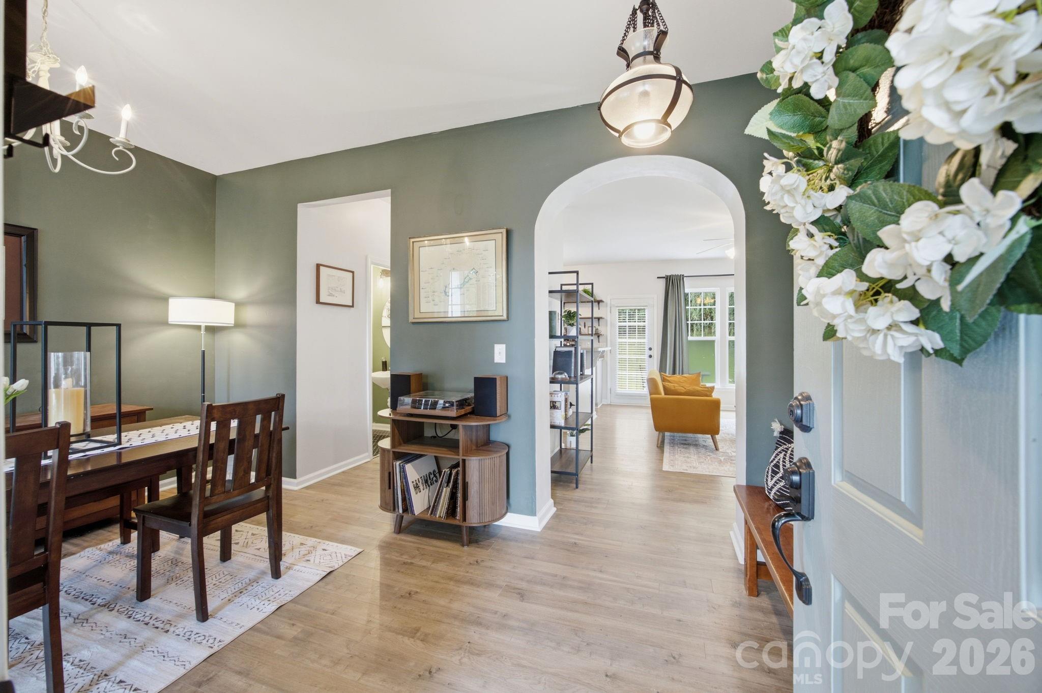9511 Long Hill Drive — Charlotte