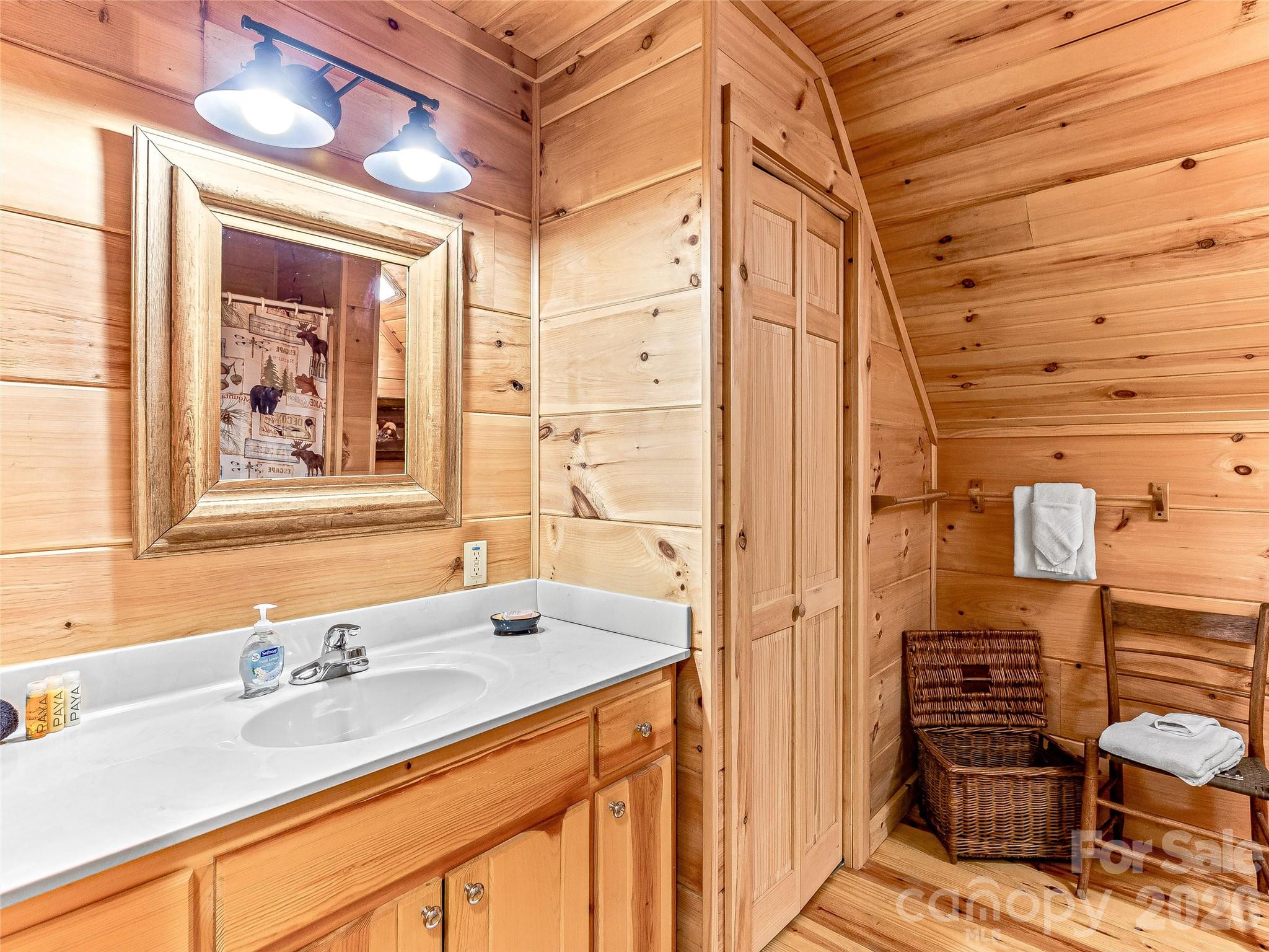 250 Fairway Drive — Lake Toxaway