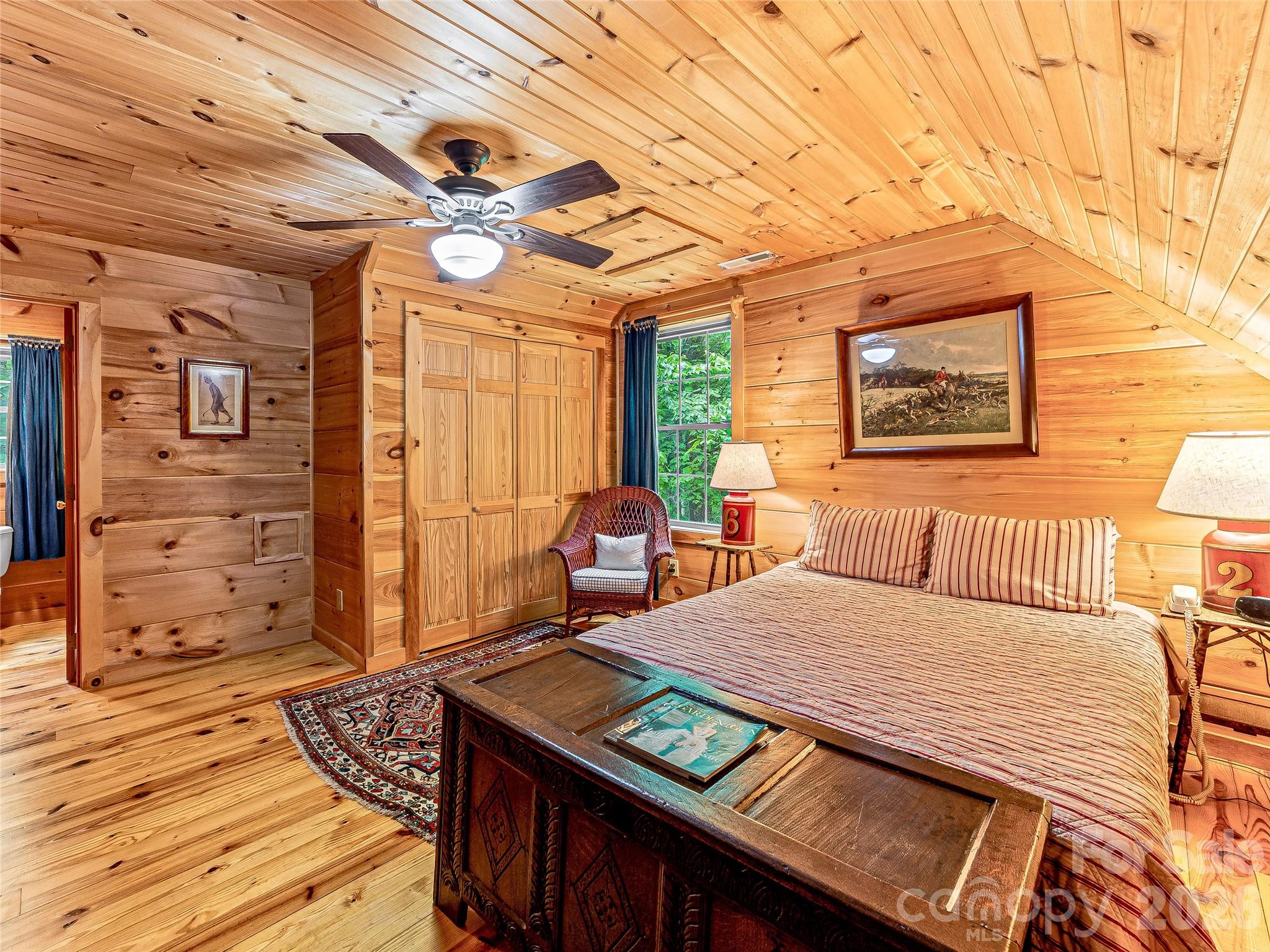 250 Fairway Drive — Lake Toxaway