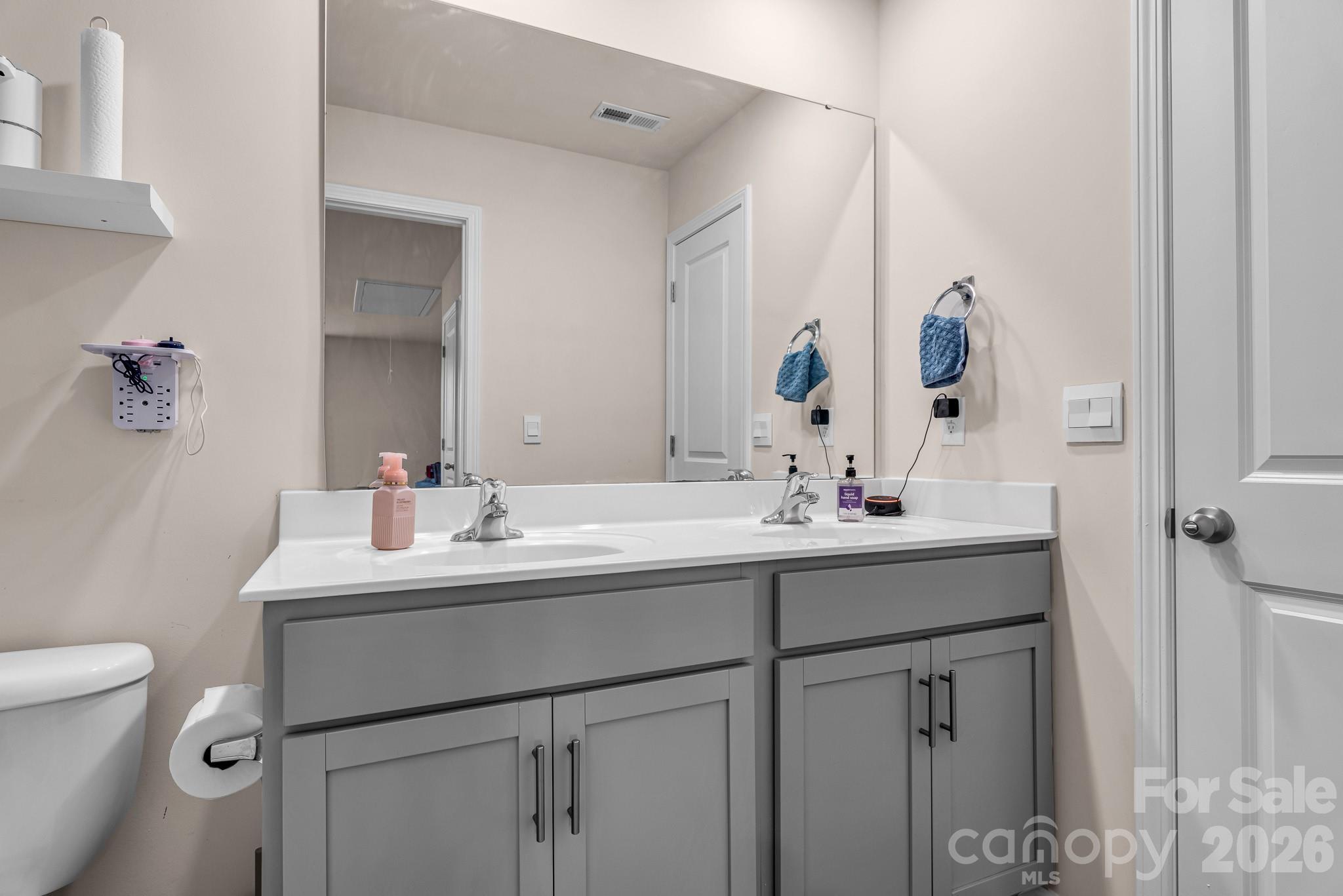 272 Daniel Drive — Lexington