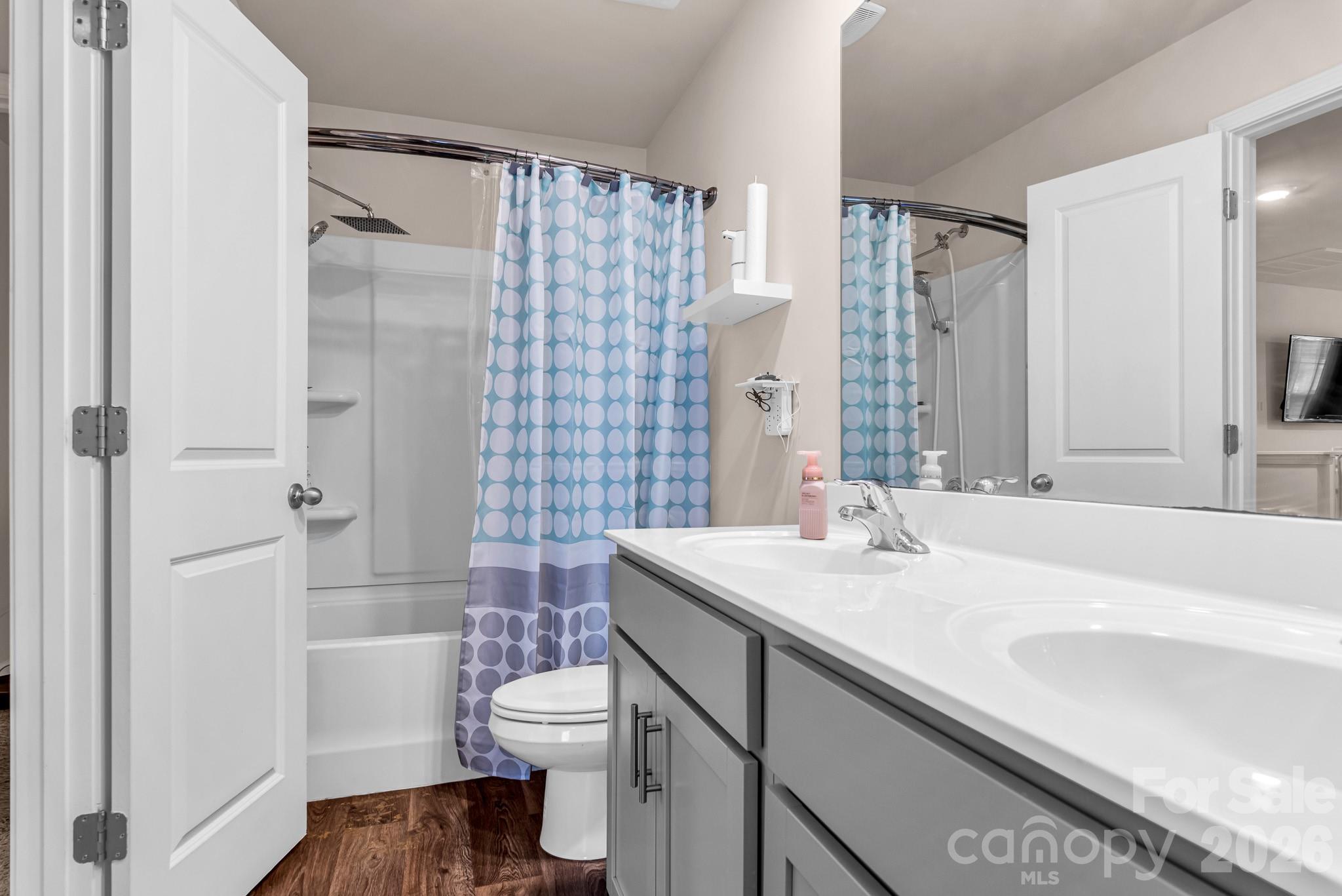 272 Daniel Drive — Lexington