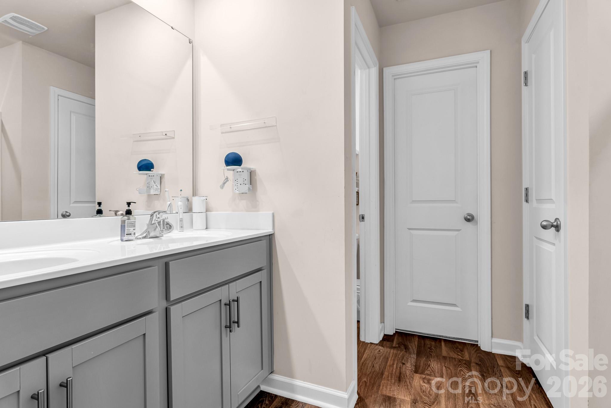 272 Daniel Drive — Lexington