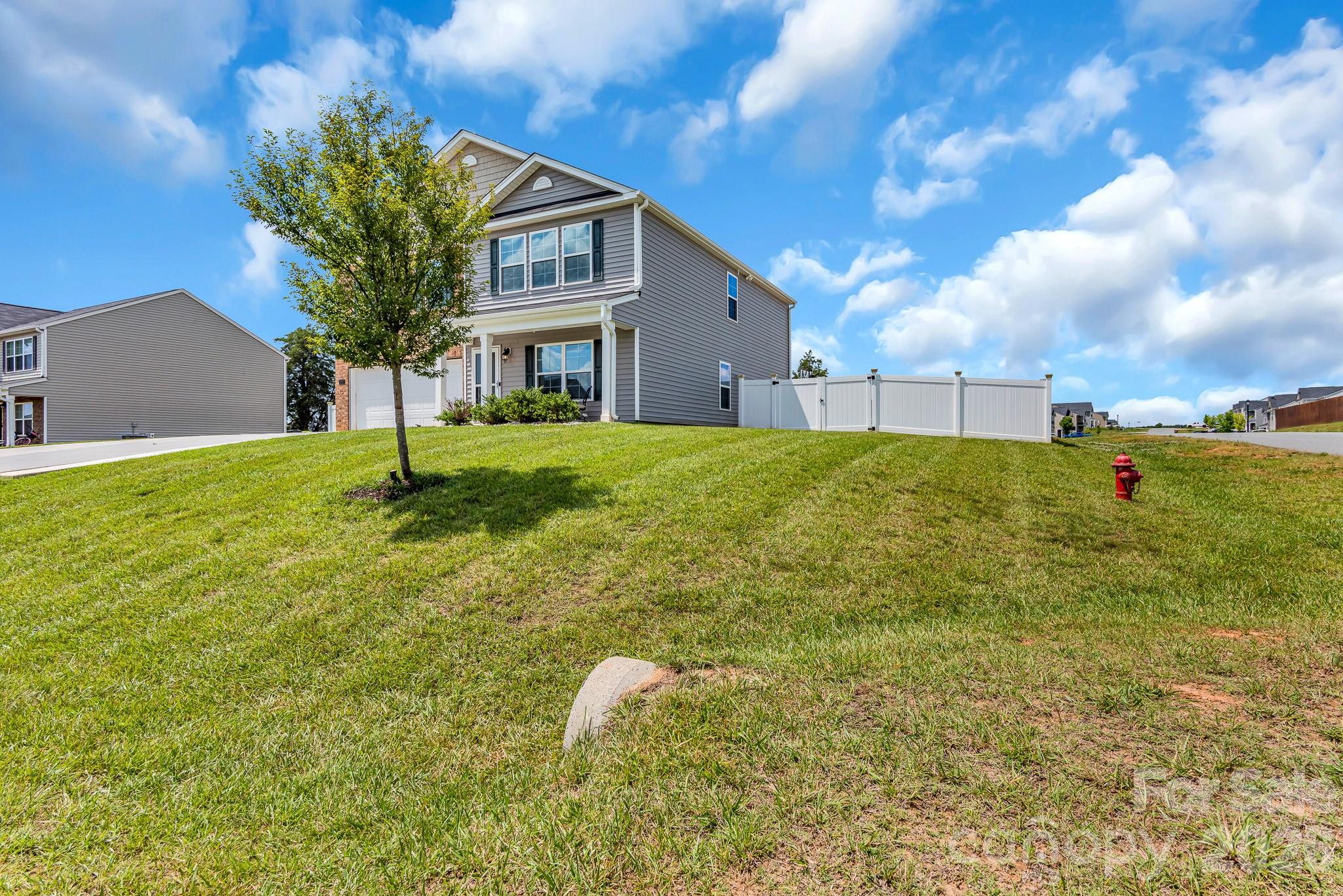 272 Daniel Drive — Lexington