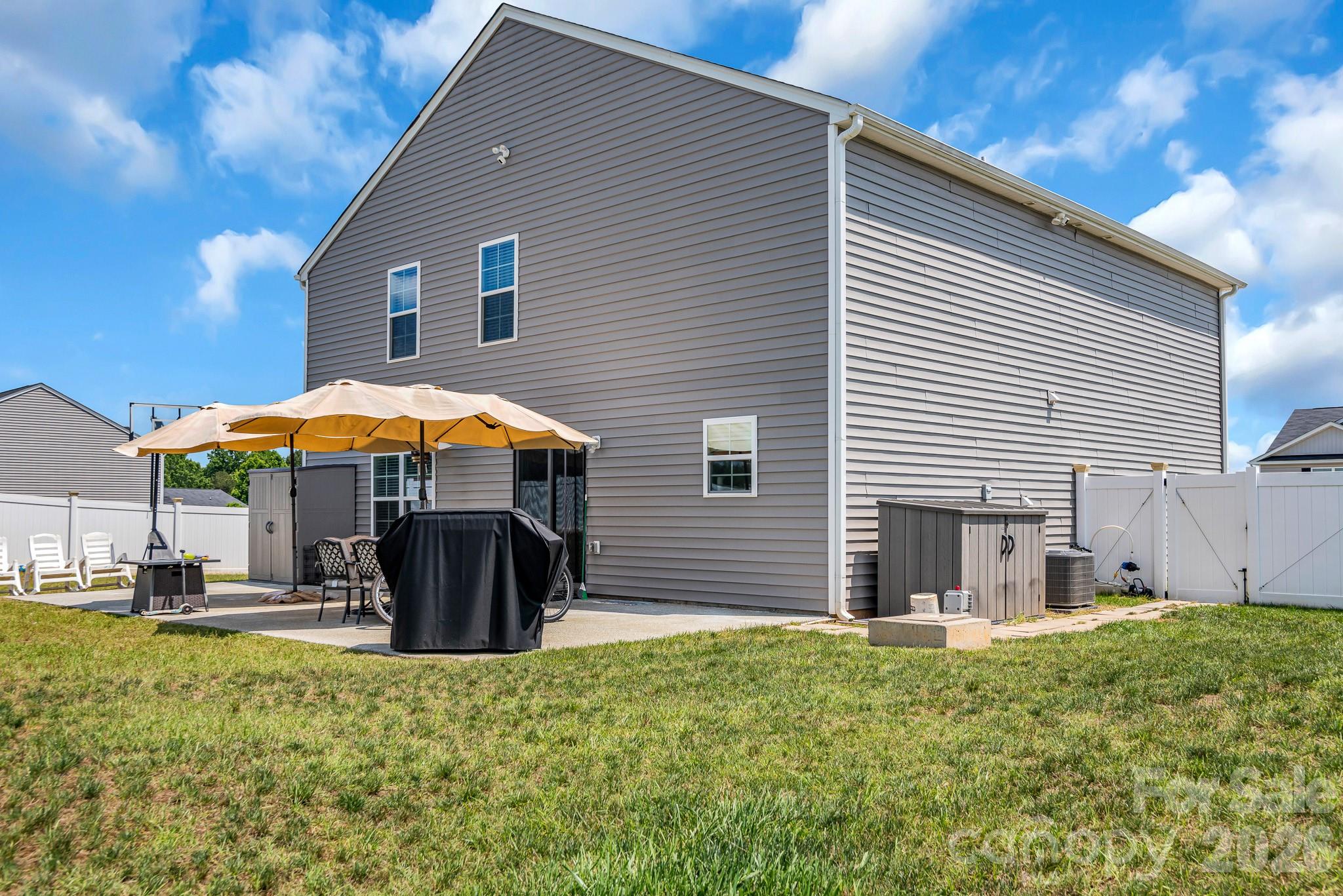 272 Daniel Drive — Lexington