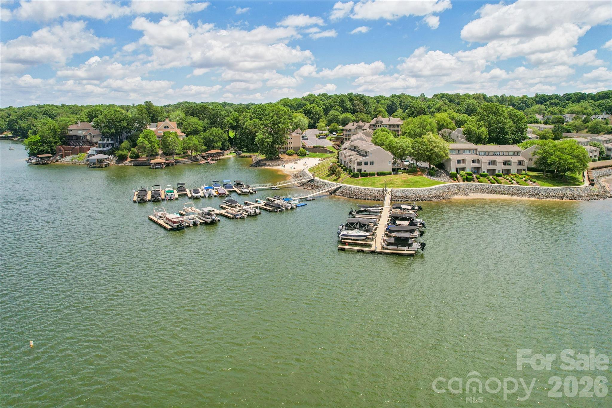 14039 Queens Harbor Road — Charlotte