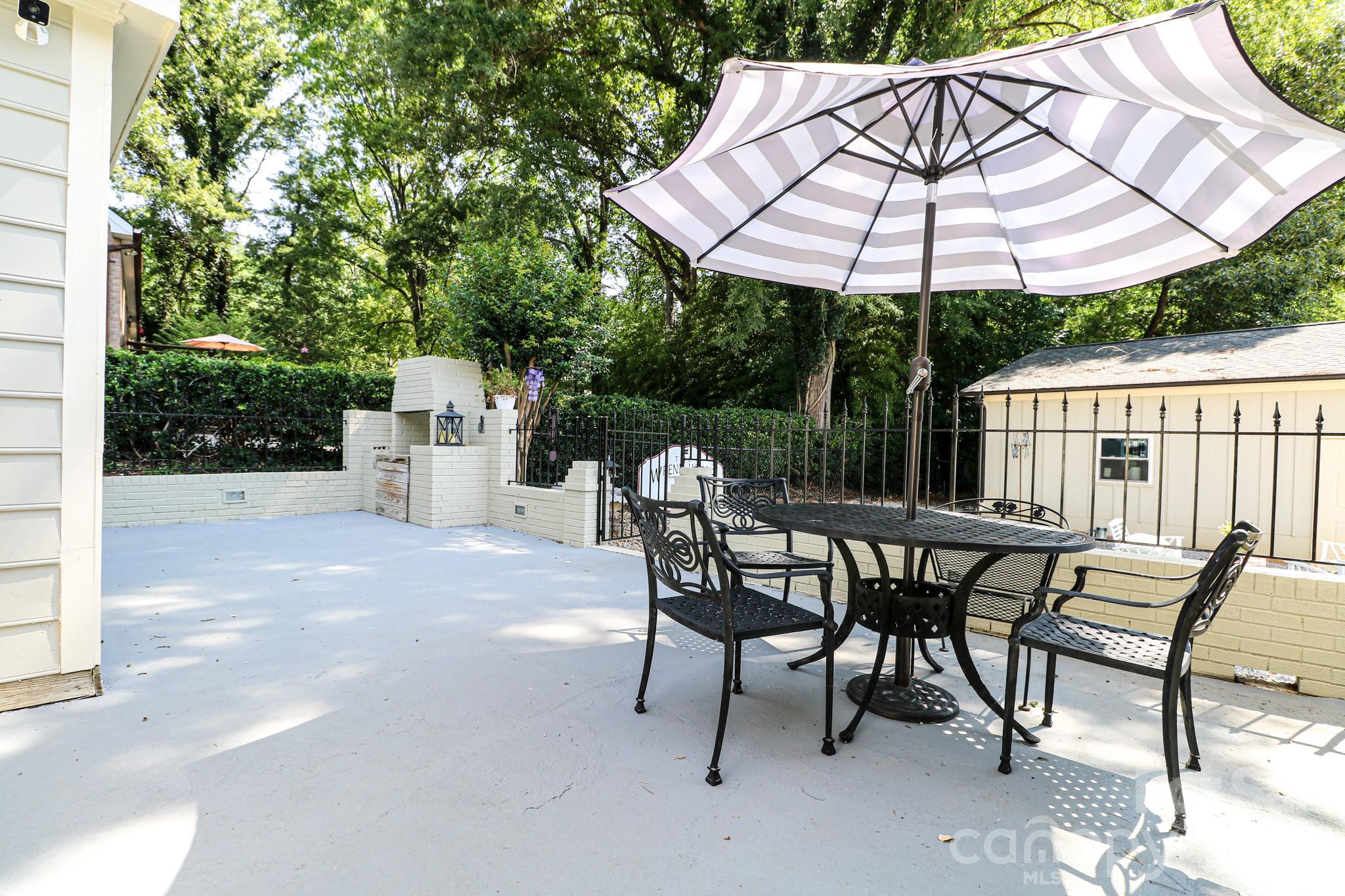 120 Wellington Drive — Salisbury