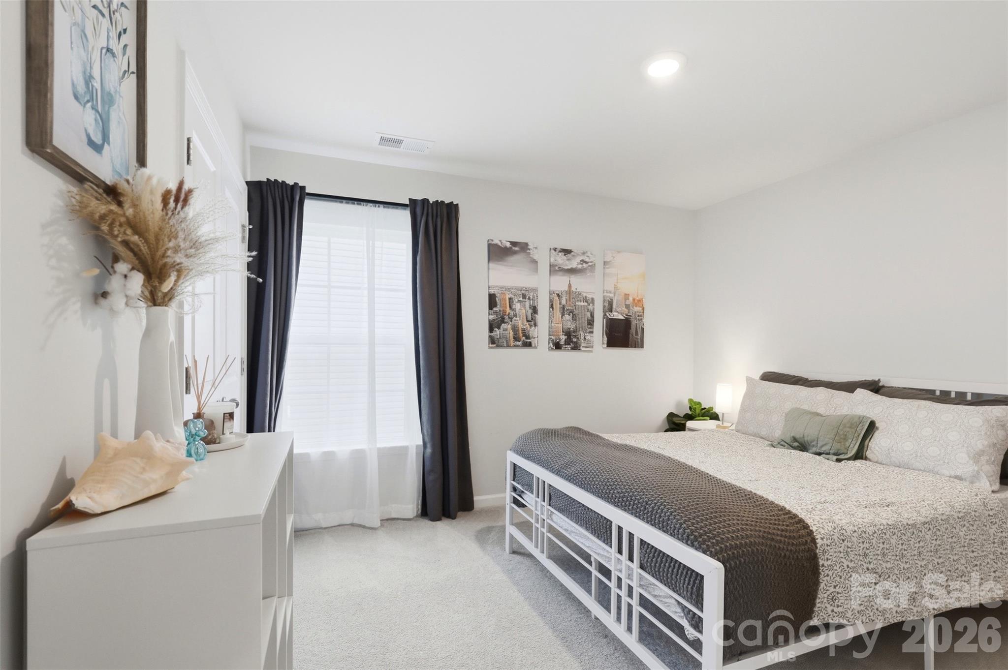 7720 Sea Turtle Way — Lancaster