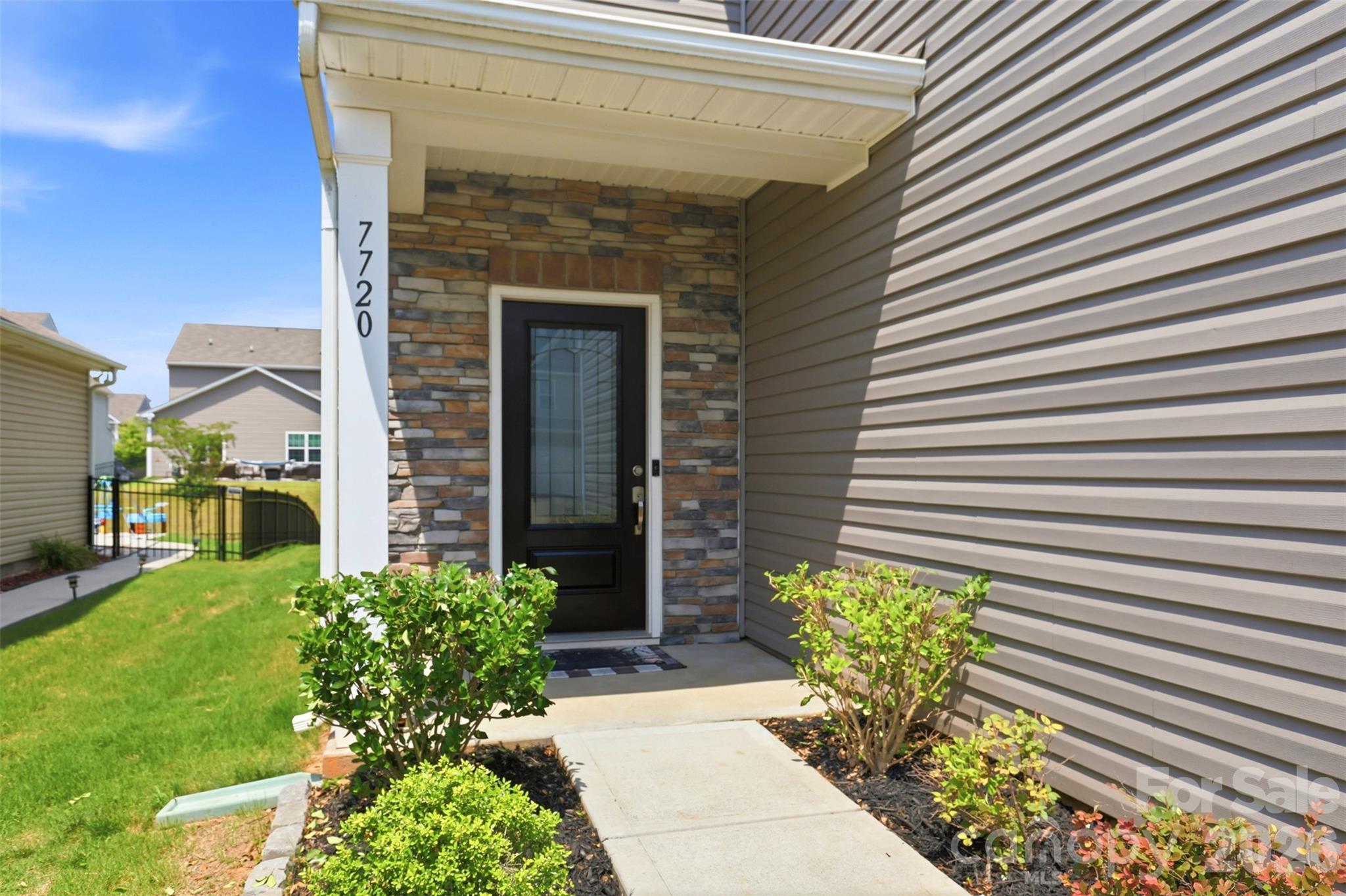 7720 Sea Turtle Way — Lancaster