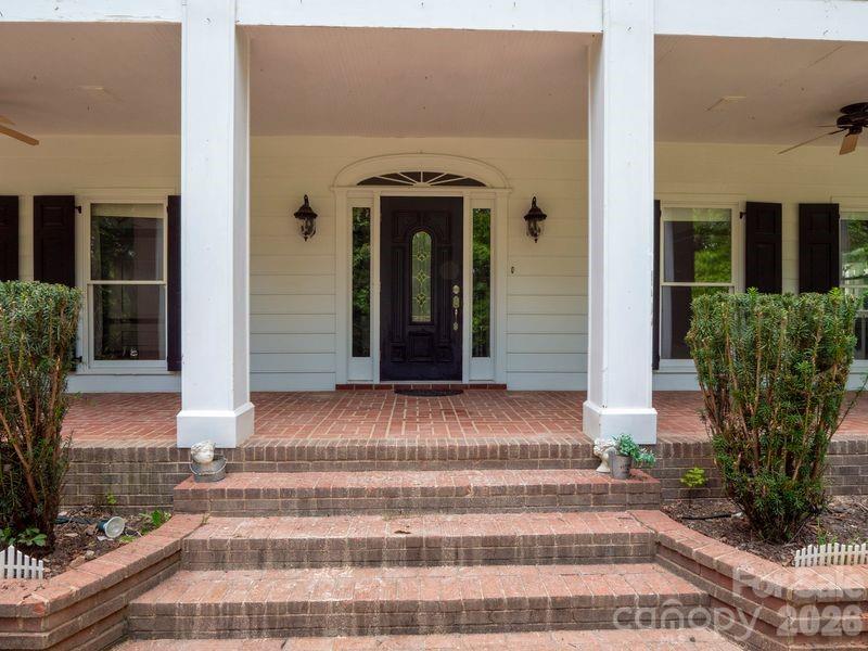 9124 and 9126 S Providence Road — Waxhaw