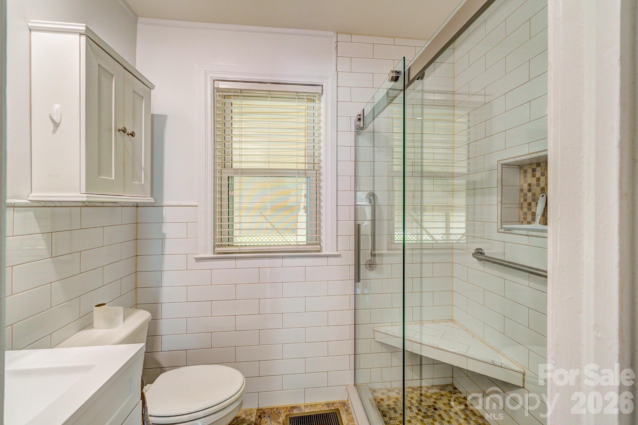 402 N Houser Street — Cherryville