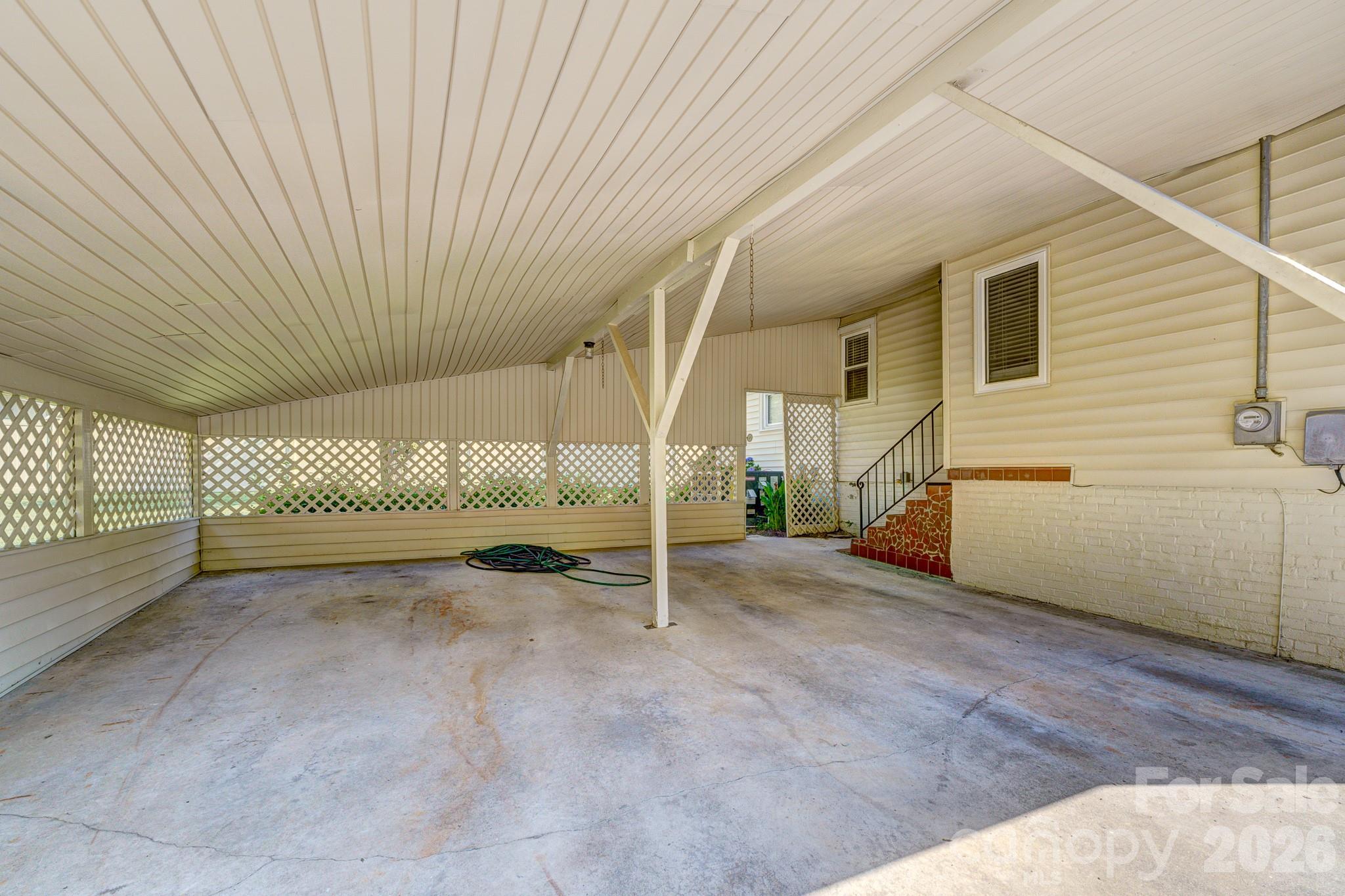 402 N Houser Street — Cherryville
