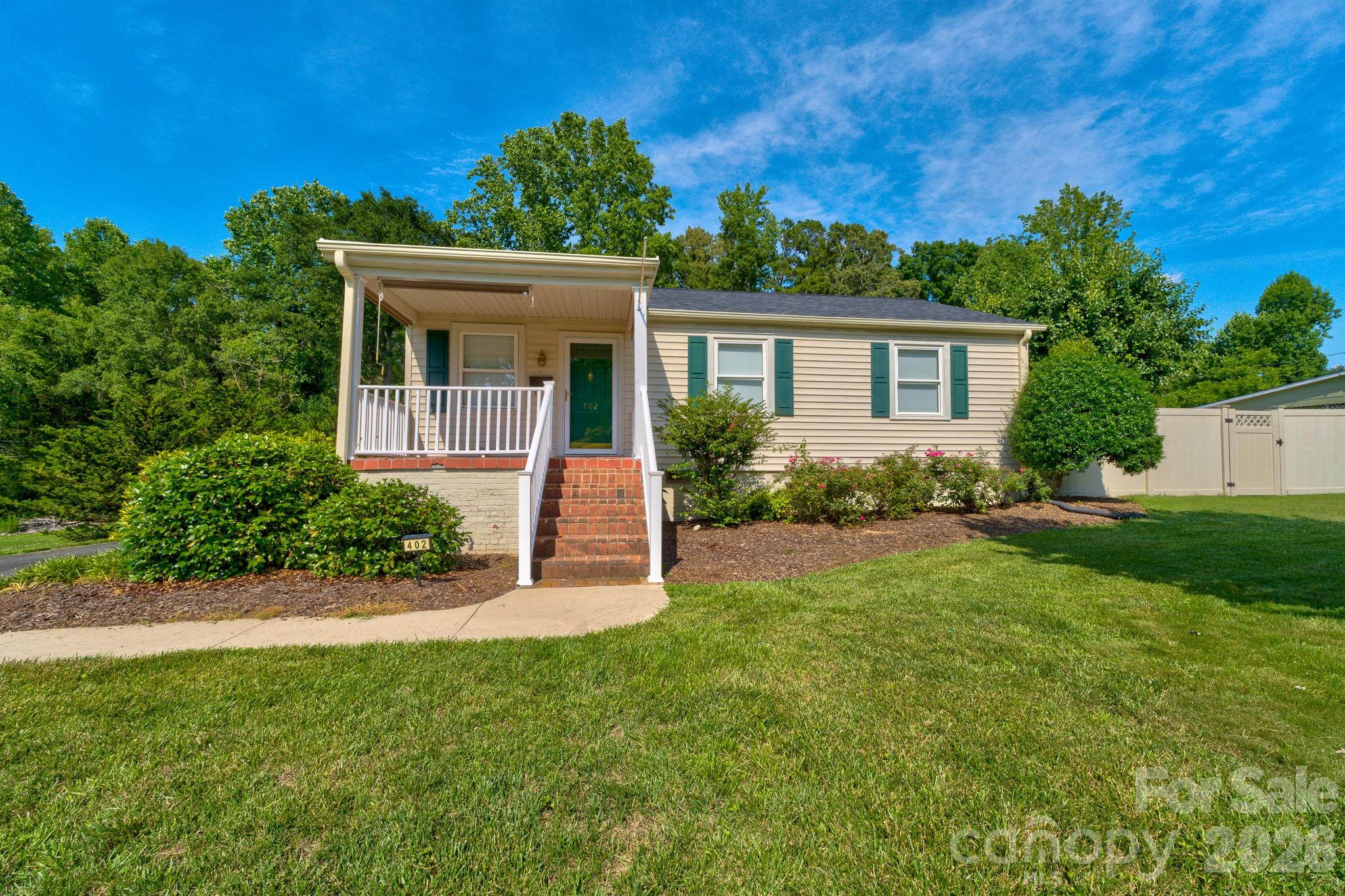 402 N Houser Street — Cherryville