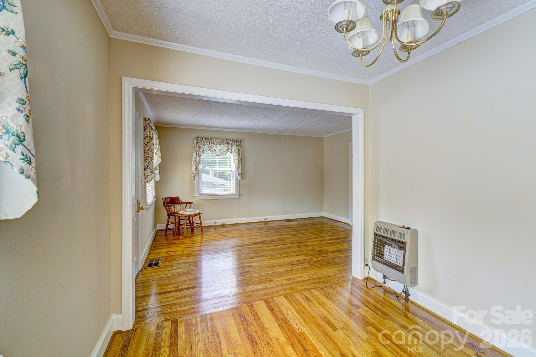 402 N Houser Street — Cherryville