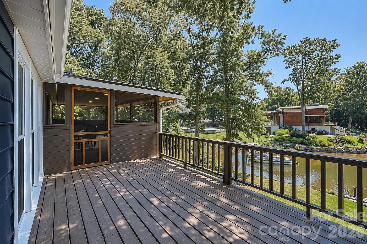 4580 Kiser Island Road — Terrell