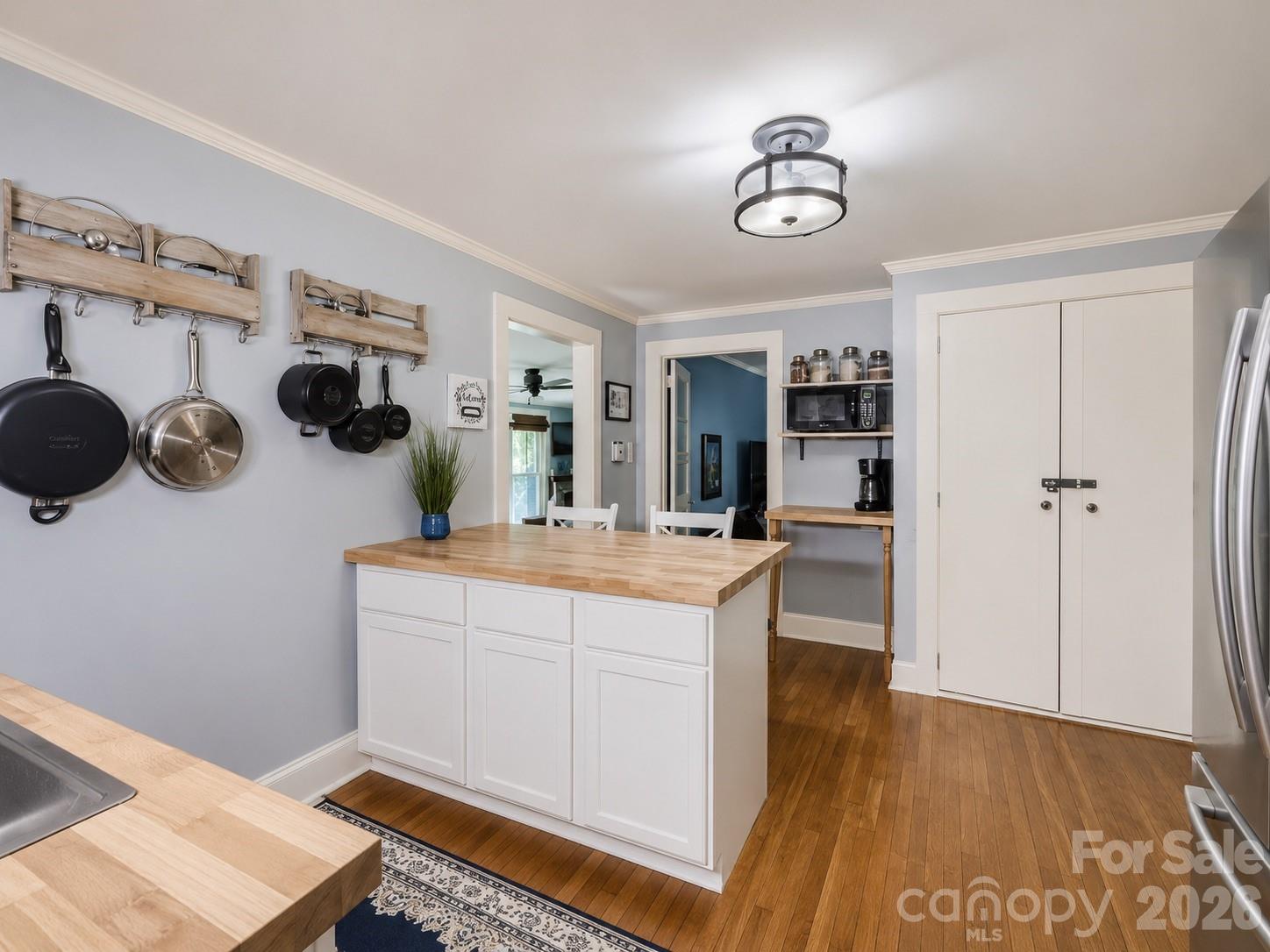 4580 Kiser Island Road — Terrell
