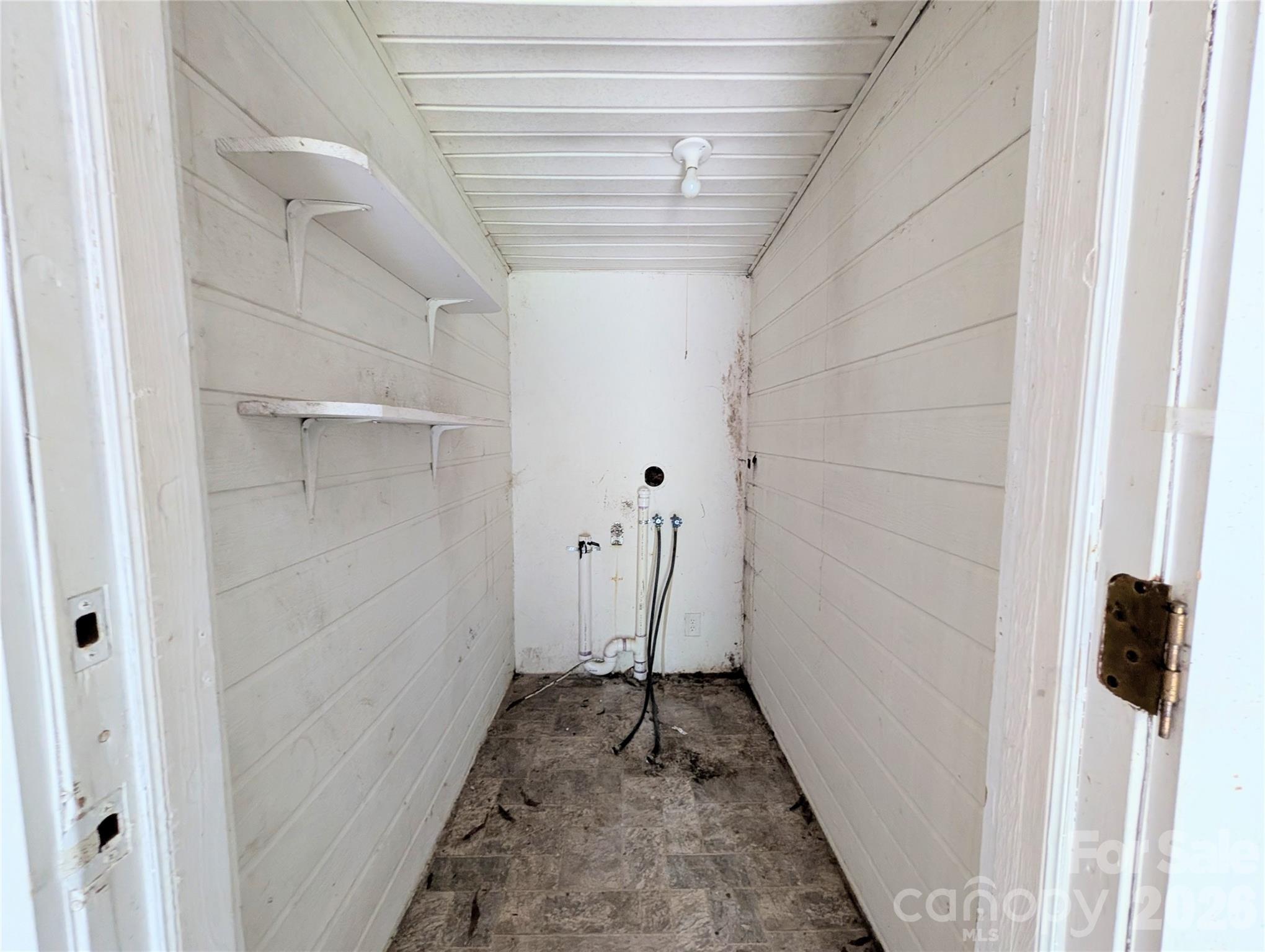 204 Brown Waterson Road — Cherryville